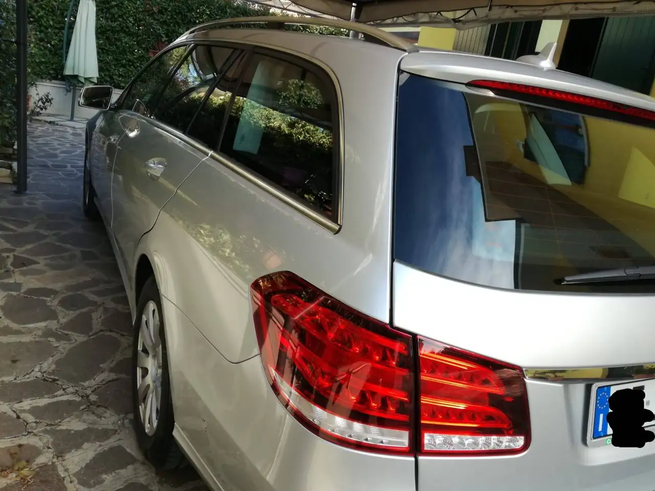 Mercedes-Benz E 200