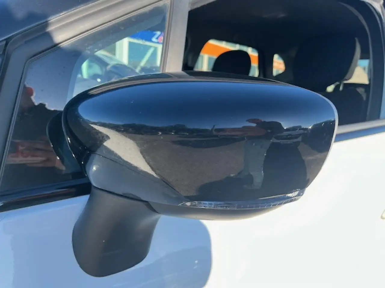 Renault Captur — photo 25
