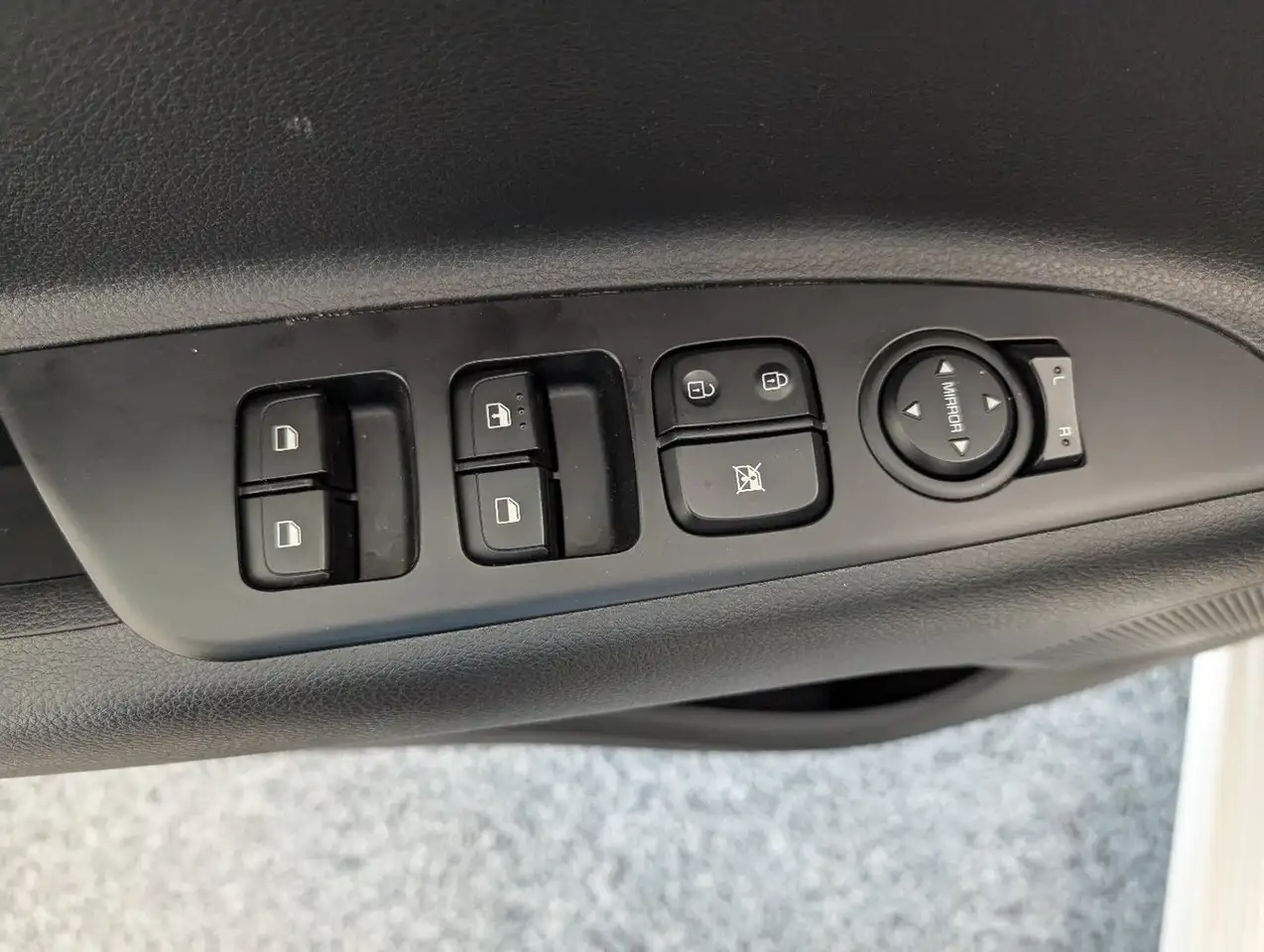 Kia Rio снимка Kia Rio