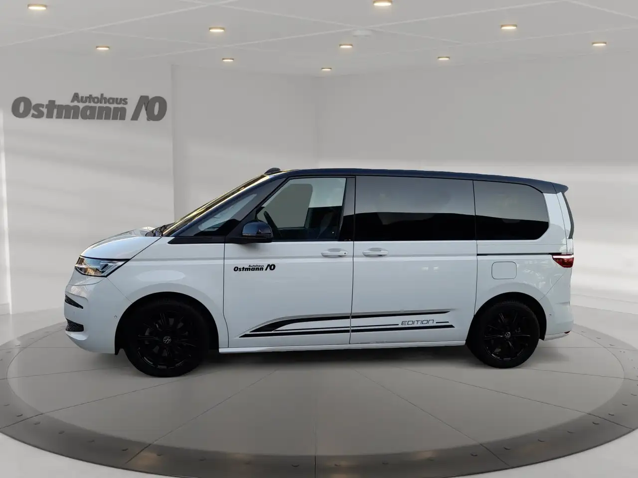 Volkswagen T7 Multivan 2.0 TDI Edition ACC AHK AUT Kam. KlimaA 2