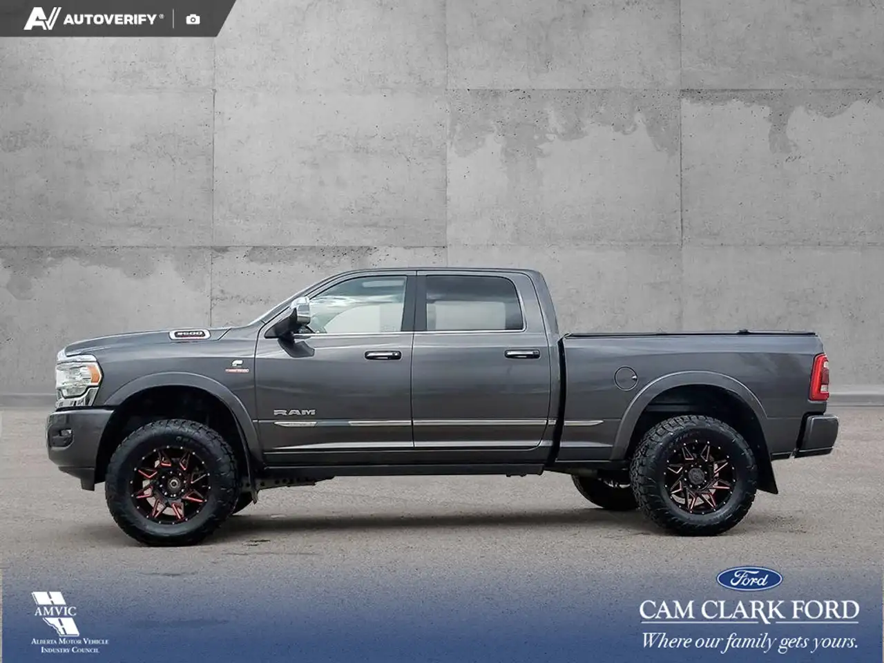 RAM 3500 снимка RAM 3500