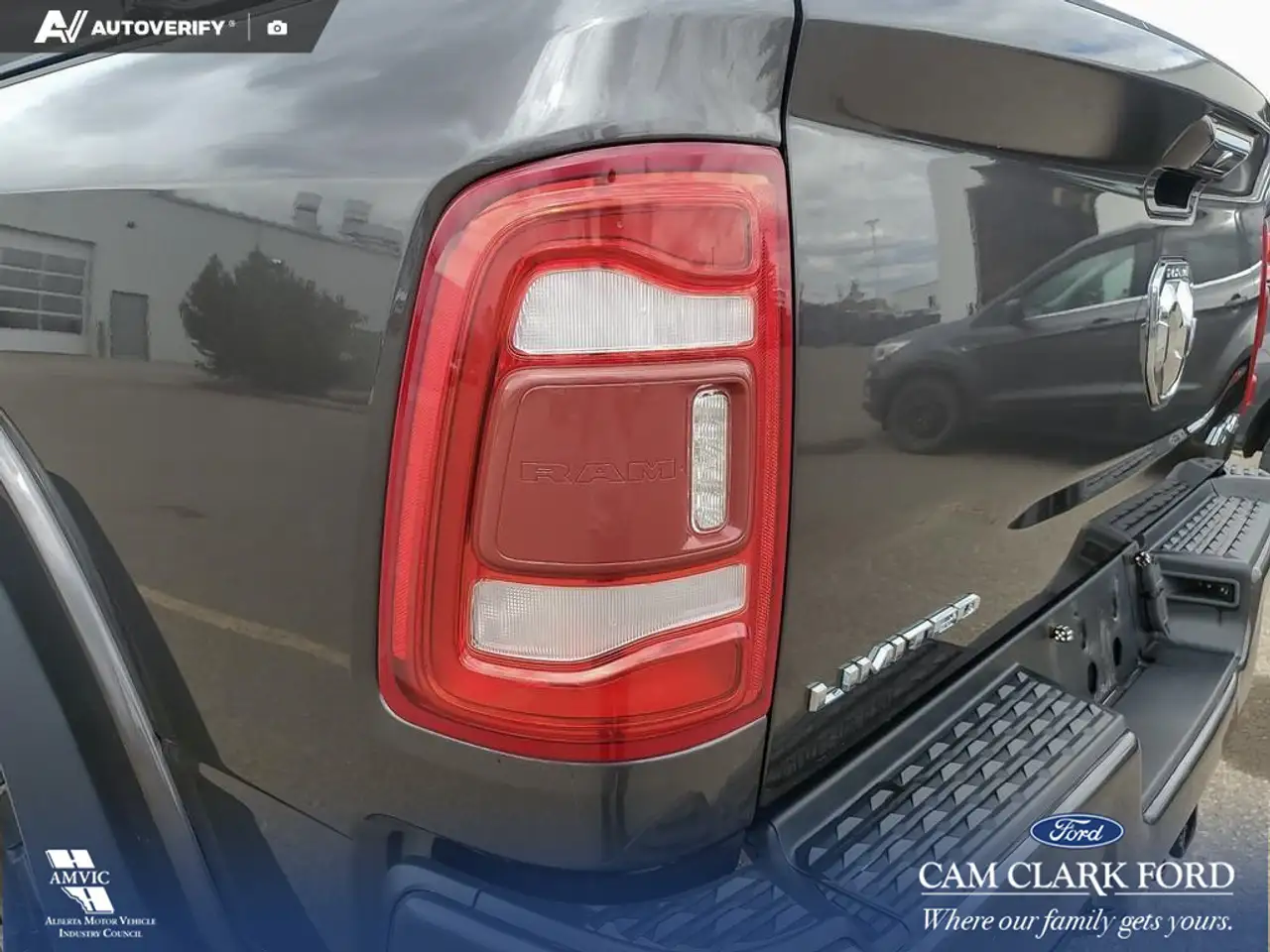 RAM 3500 снимка RAM 3500