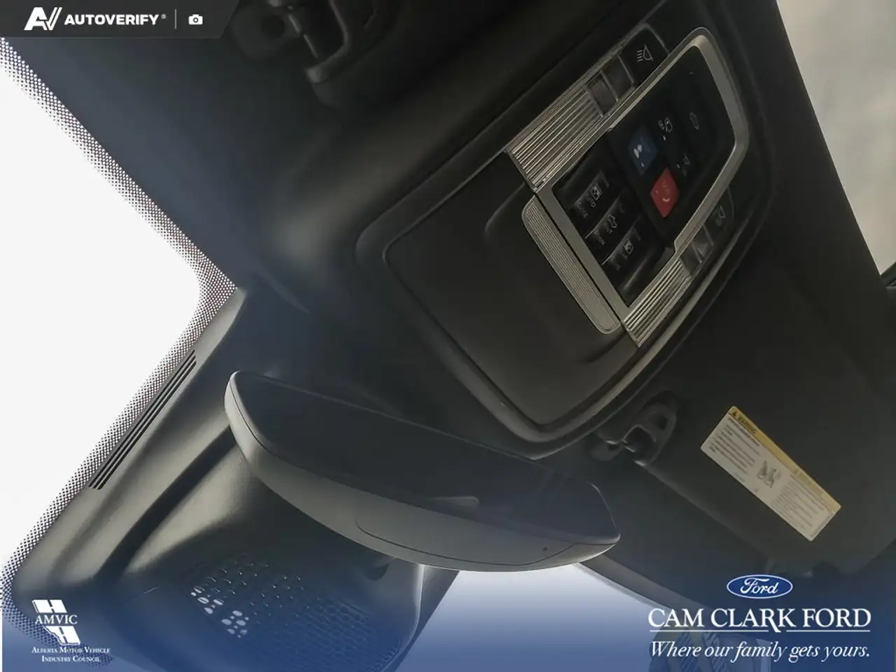 RAM 3500 снимка RAM 3500