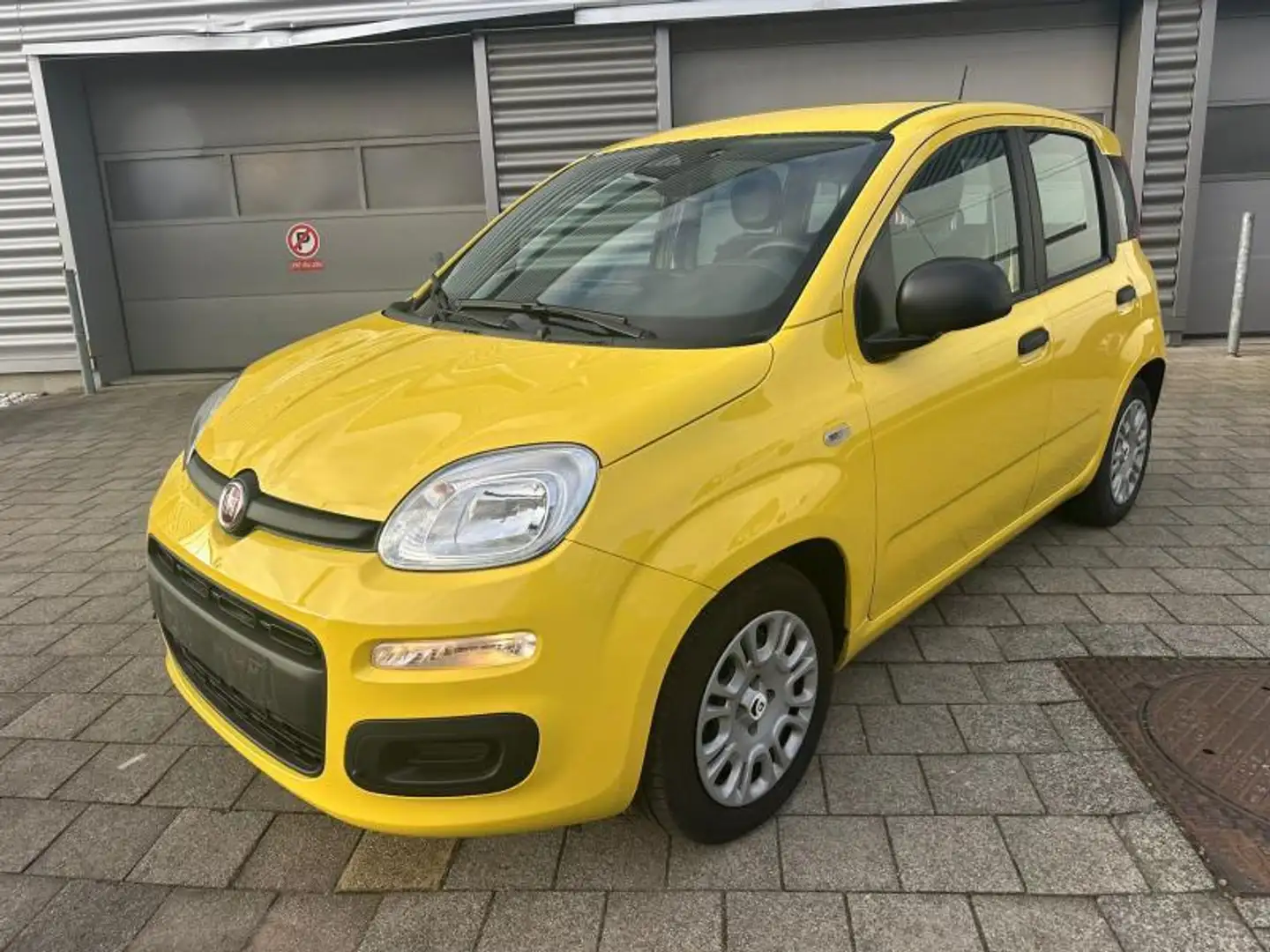 Fiat Panda HYBRID Jaune - 1
