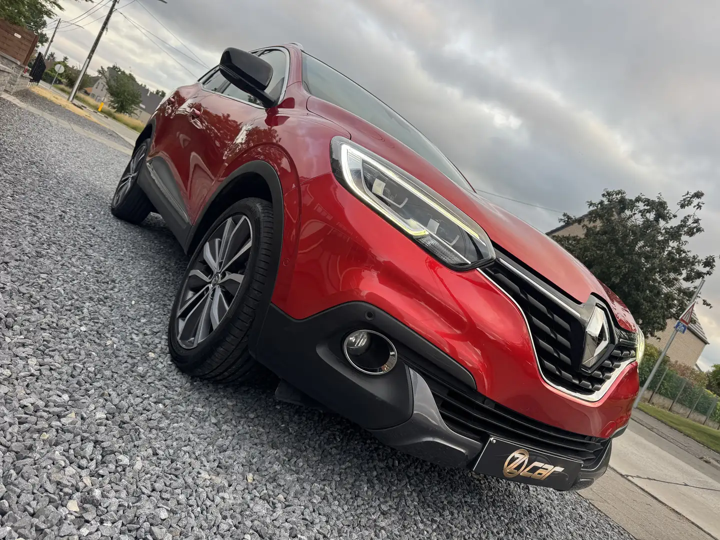 Renault Kadjar 1.5 dCi Bose Edition NAVI/TOIT/JANTES/GARANTIE 1 A Rouge - 2