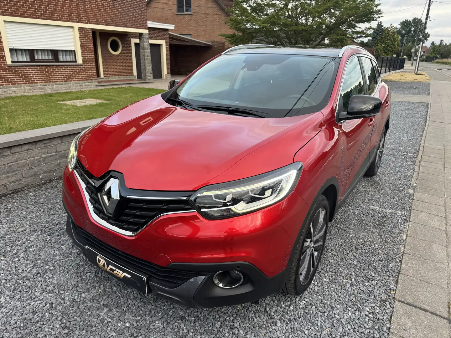 Renault Kadjar 1.5 dCi Bose Edition NAVI/TOIT/JANTES/GARANTIE 1 A Rouge - 1