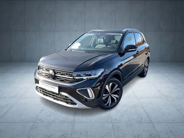 Volkswagen T-Cross view 2
