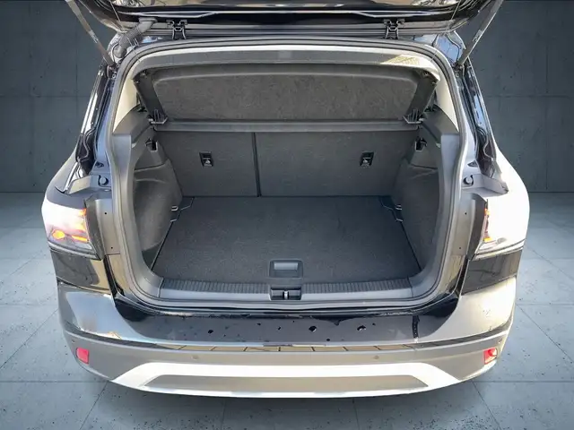 Volkswagen T-Cross view 14