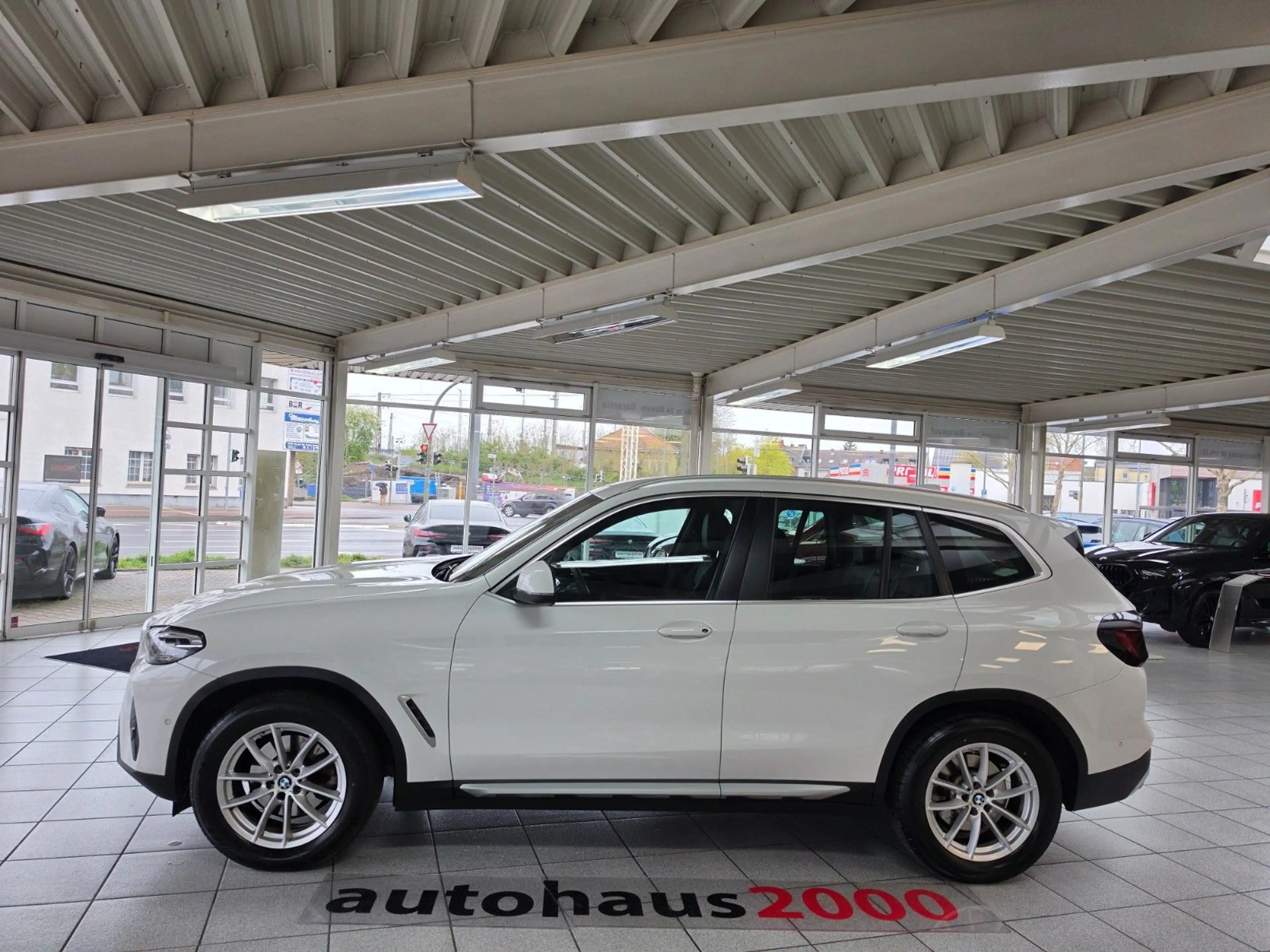 BMW X3 xDrive 20d AUT./LED/CAM/DAB/LIVE COCKPIT — photo 5