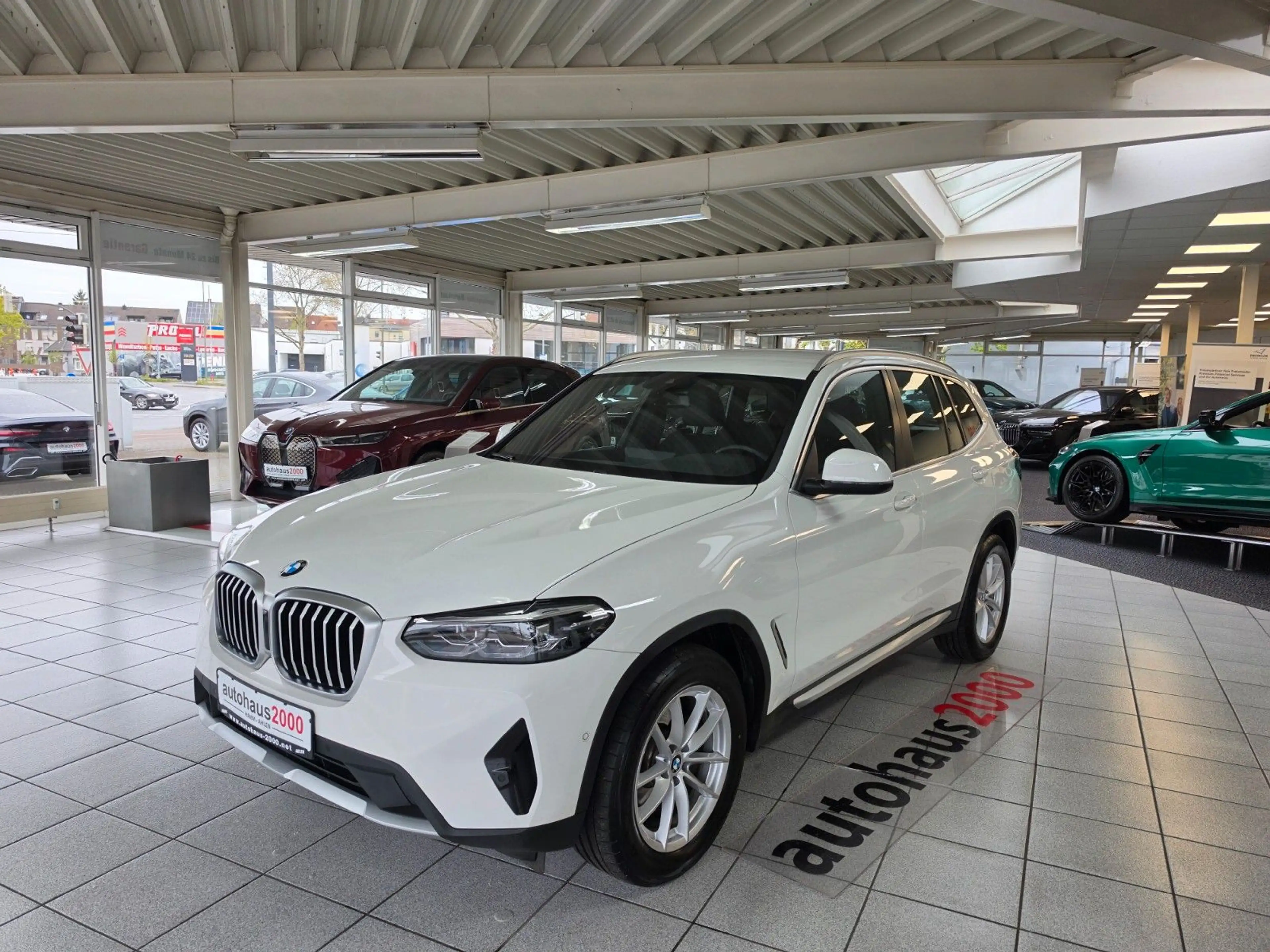 BMW X3 xDrive 20d AUT./LED/CAM/DAB/LIVE COCKPIT — photo 4