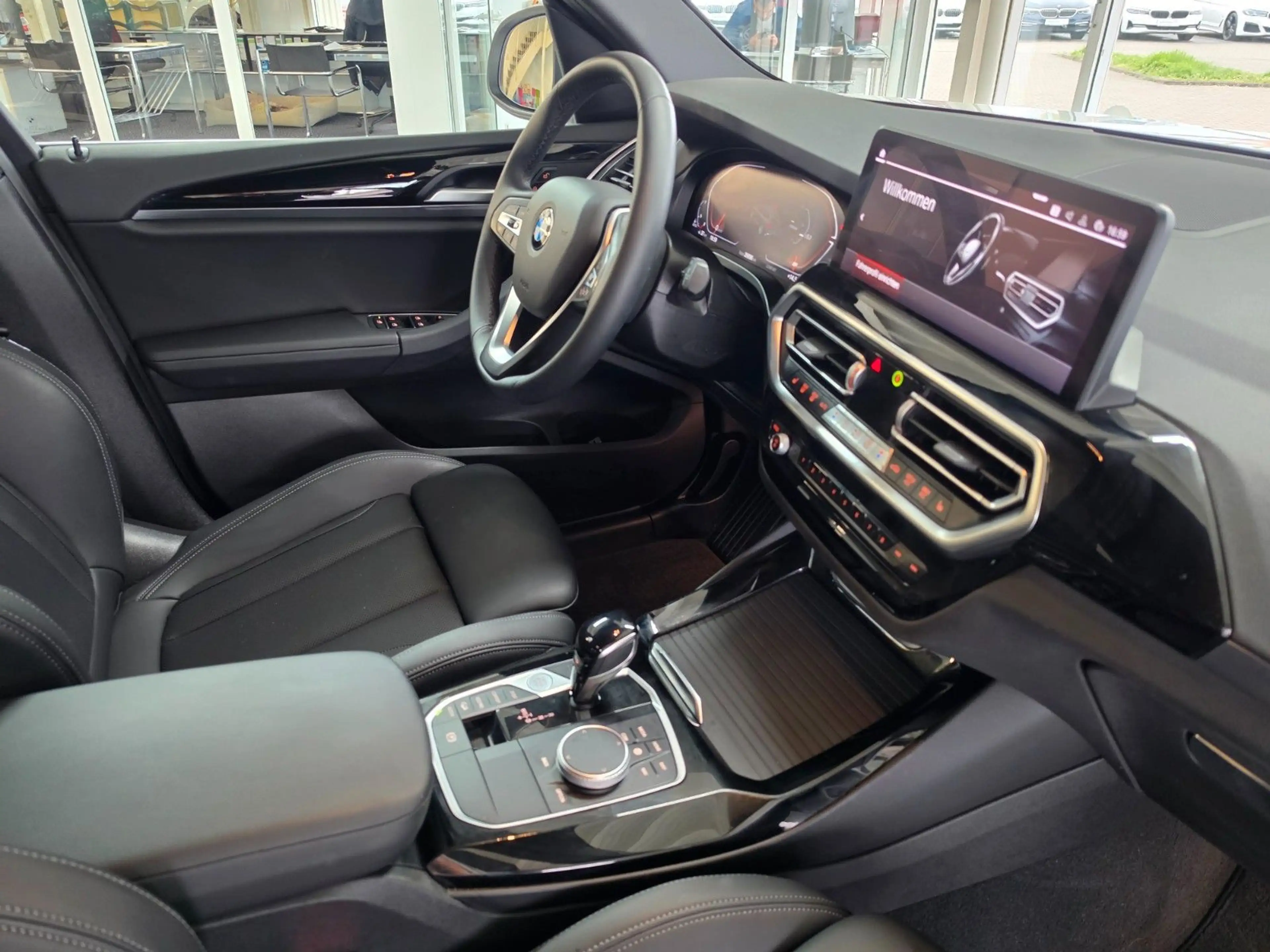 BMW X3 xDrive 20d AUT./LED/CAM/DAB/LIVE COCKPIT — photo 10