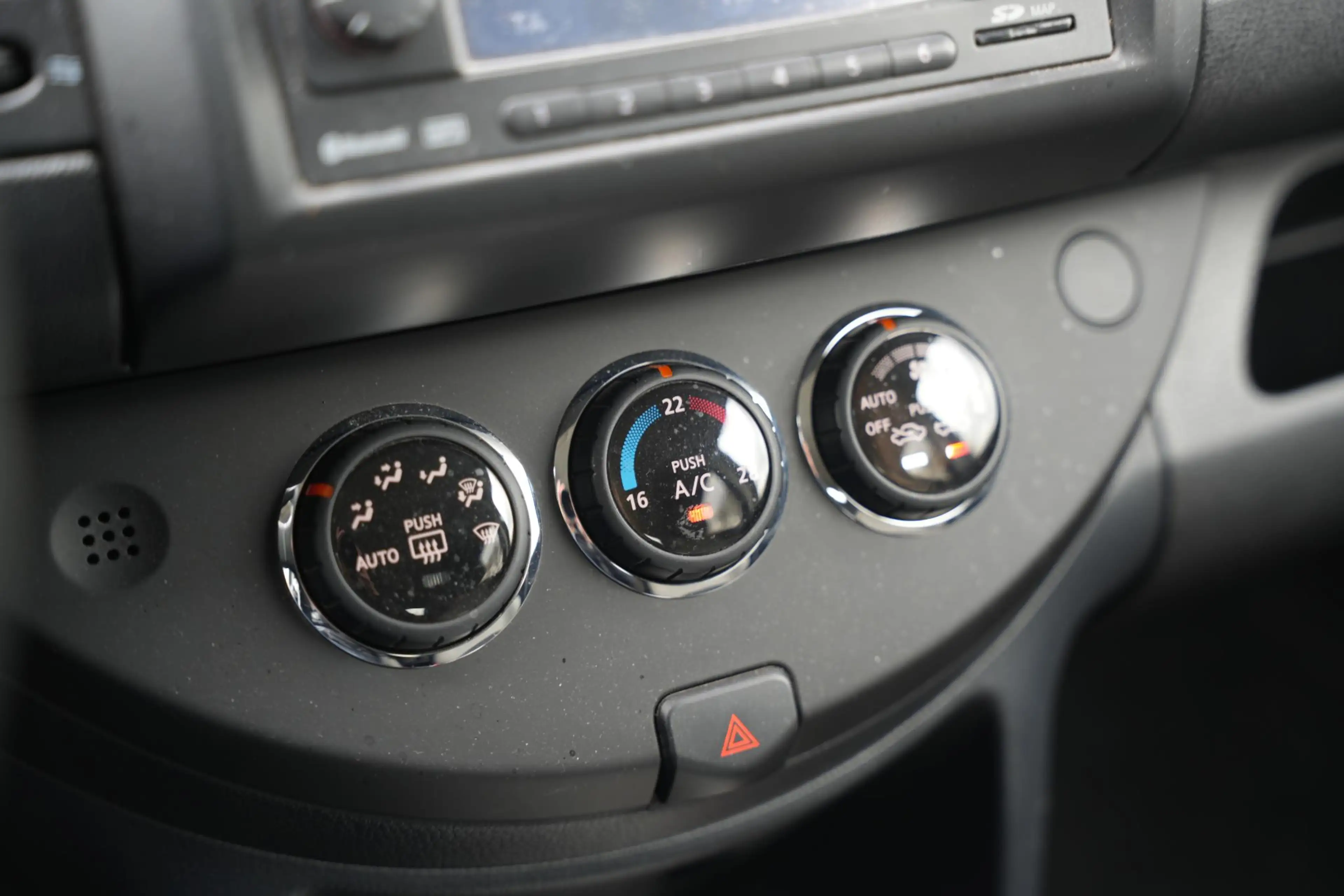 Nissan Note 1.6 Connect Edition Climate Control Cruise Navi Au — photo 28
