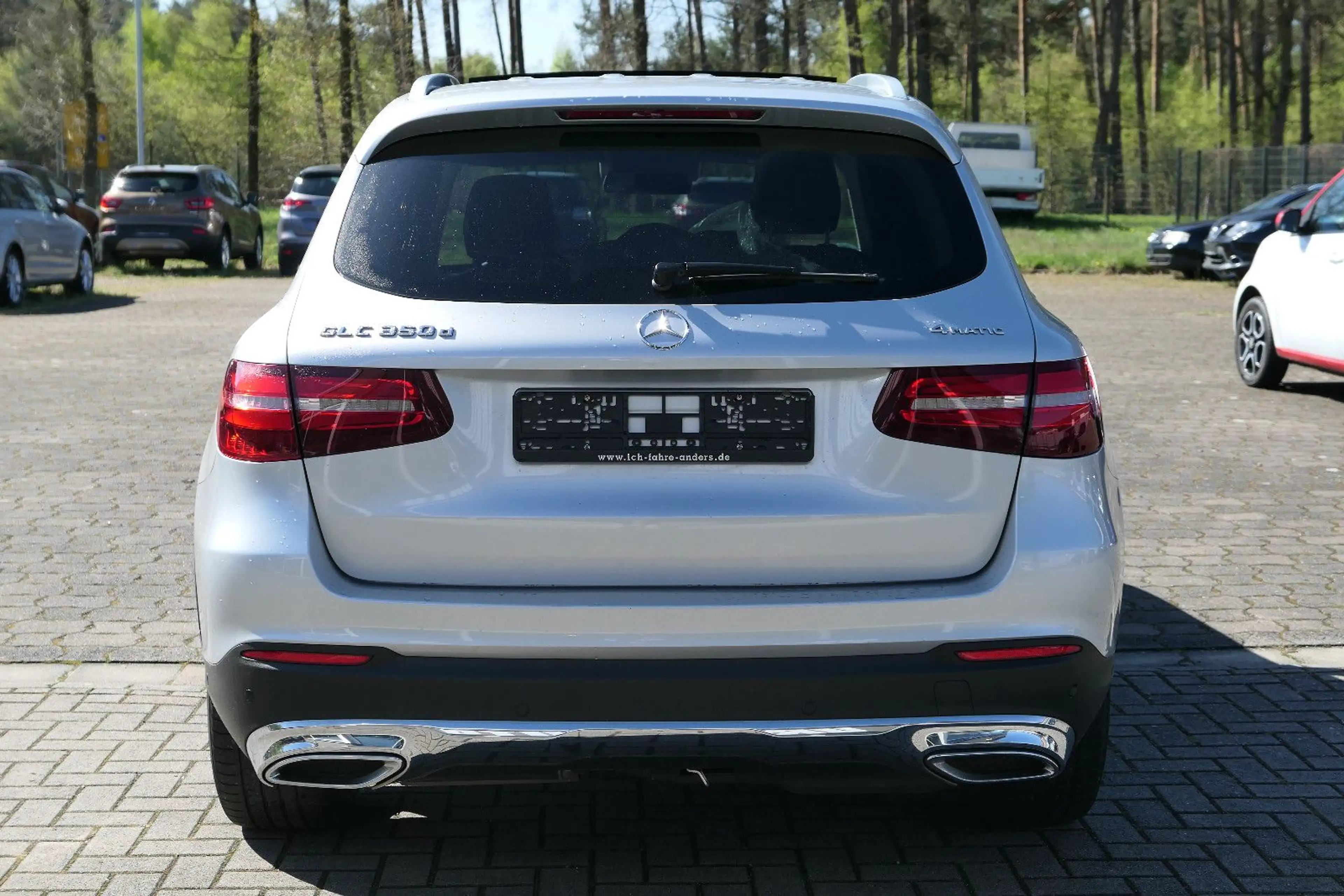 Mercedes-Benz GLC 350 d 4M AMGint./Pano/Air/AHK/8xAlu/HuD/Leder — photo 4