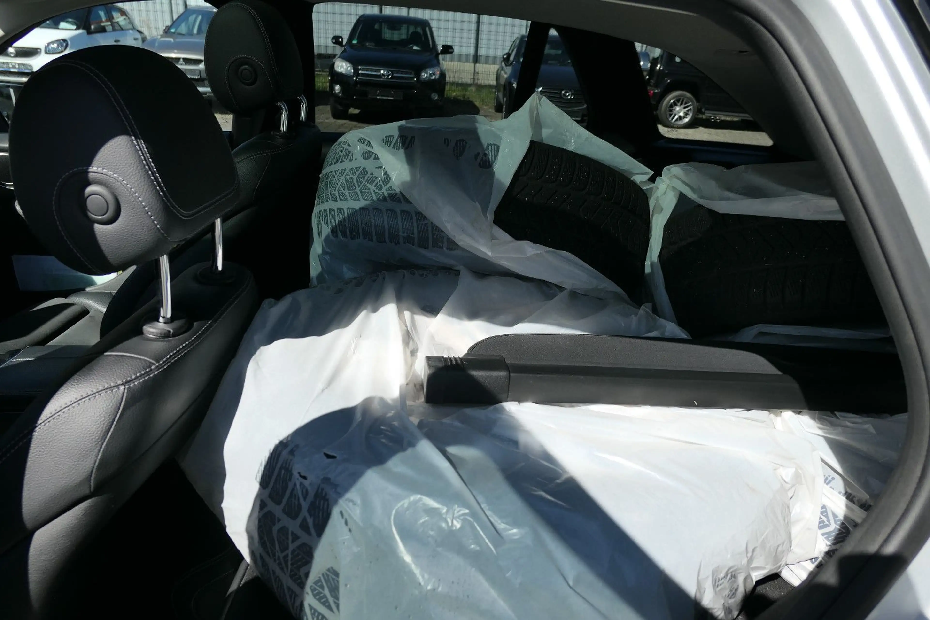 Mercedes-Benz GLC 350 d 4M AMGint./Pano/Air/AHK/8xAlu/HuD/Leder — photo 14