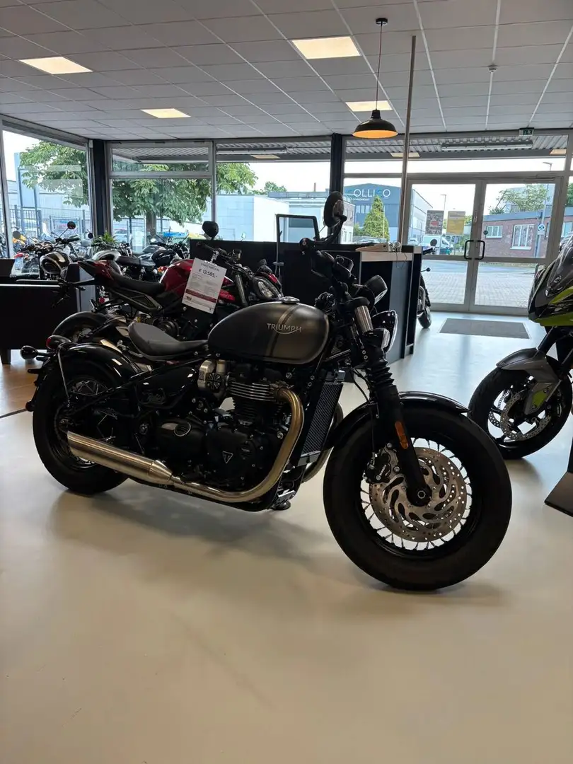 Triumph Bonneville Bobber Gri - 2