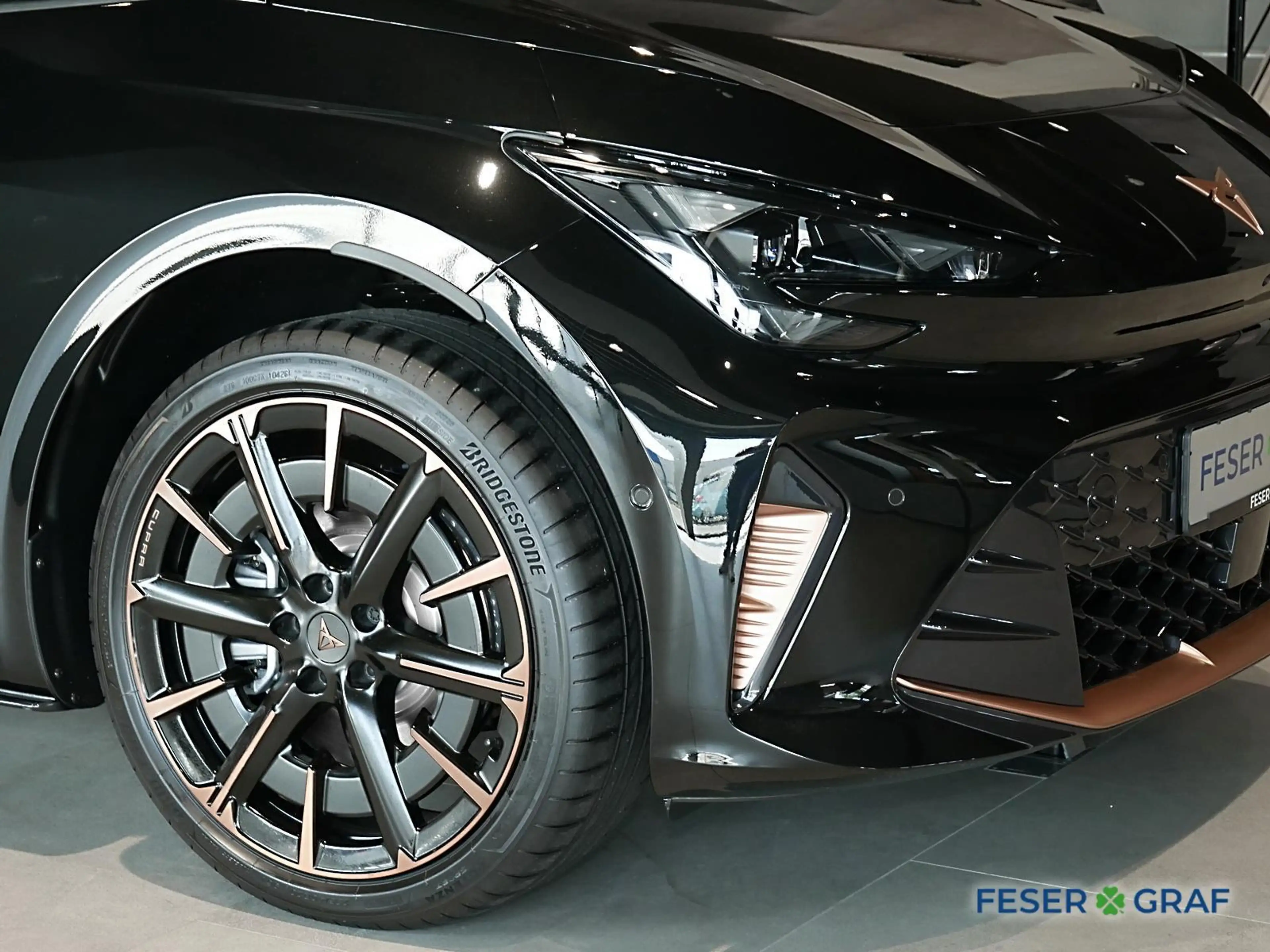 CUPRA Born VZ 79kWh - BikeRack,HUD,Matrix — photo 9
