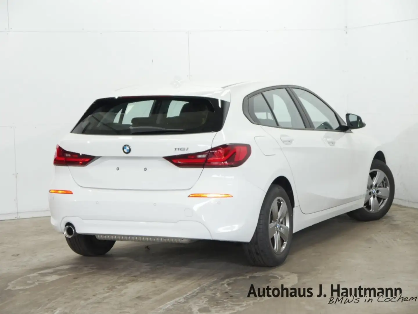 BMW 116 i Advantage *NP:35.320€*LKH*NAVI*COMFORT-P.* Blanc - 2