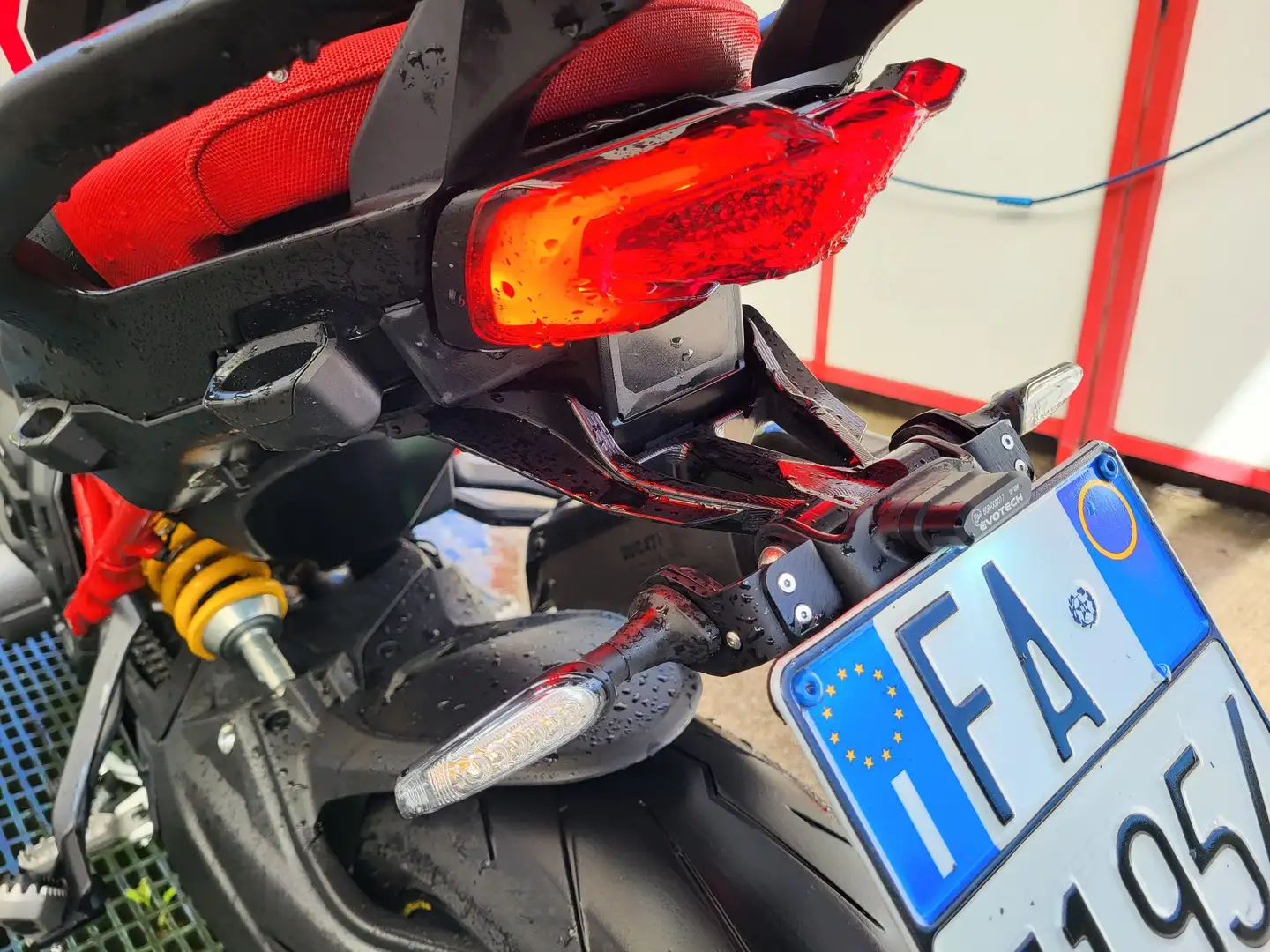 Ducati Multistrada V4 pikes peak Piros - 1
