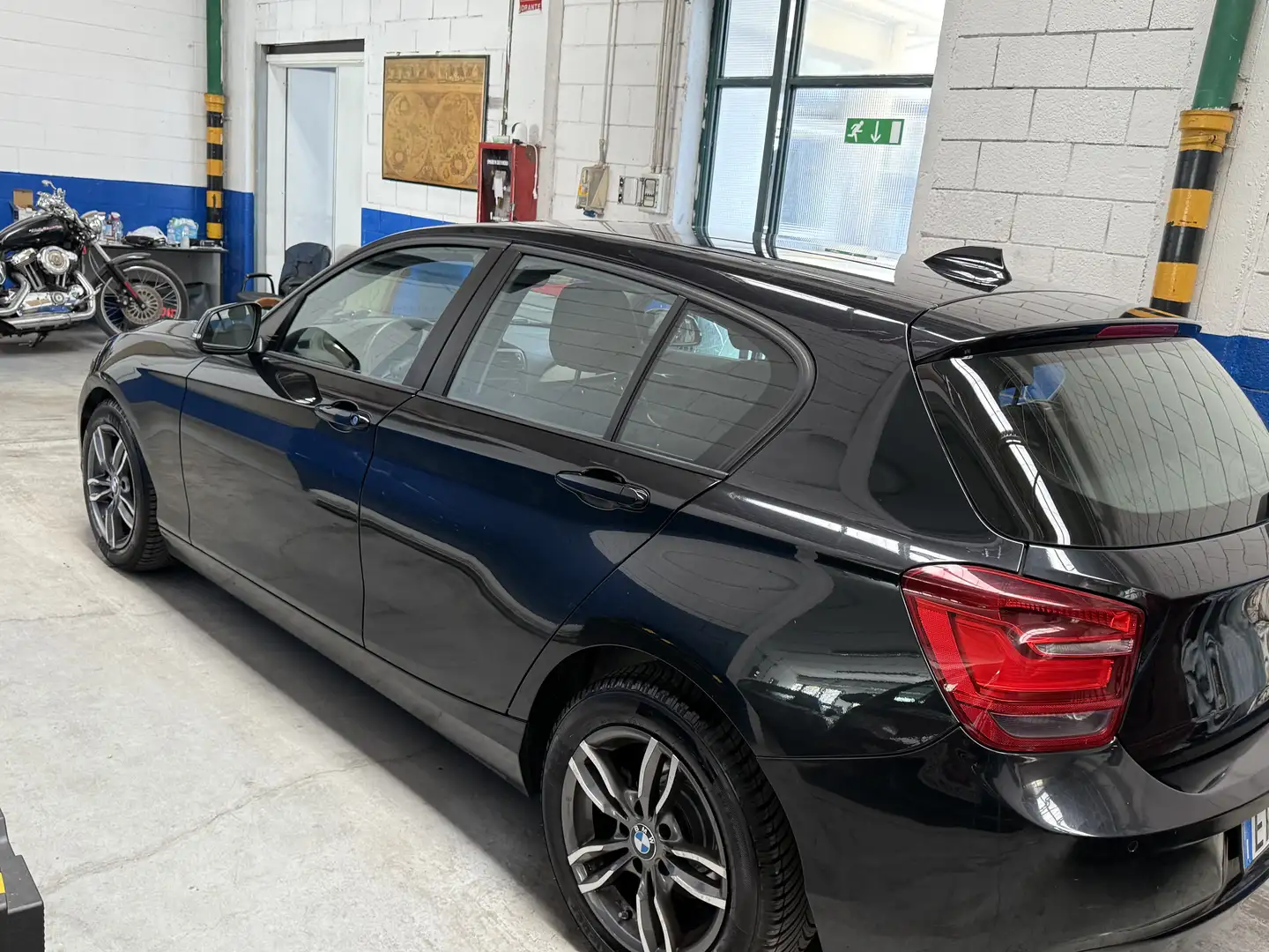 BMW 118 118d 5p Sport aut - 1