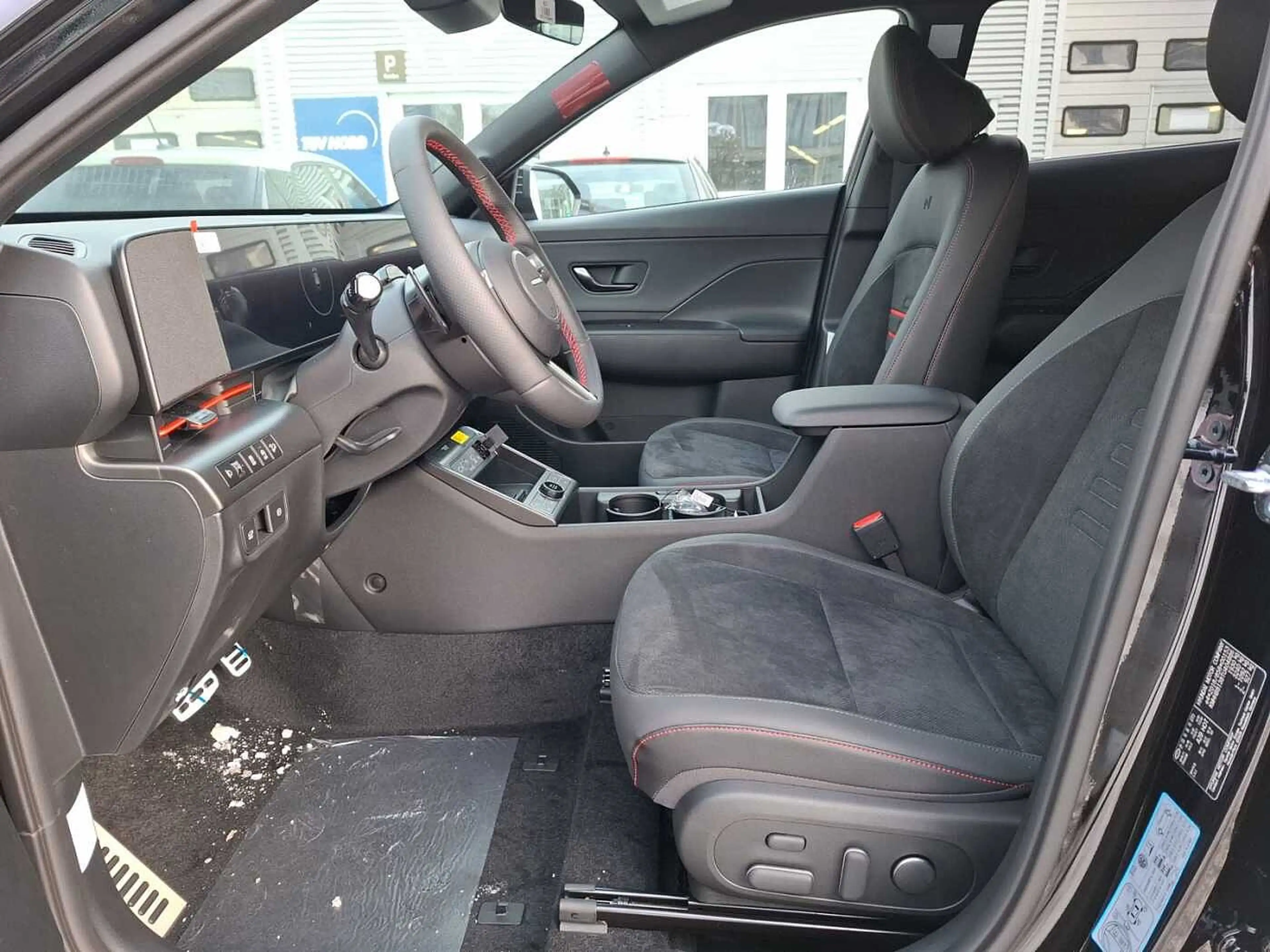 Hyundai KONA 1.6 T-GDI DCT N Line X 'Glasdach, Sitz' — photo 11
