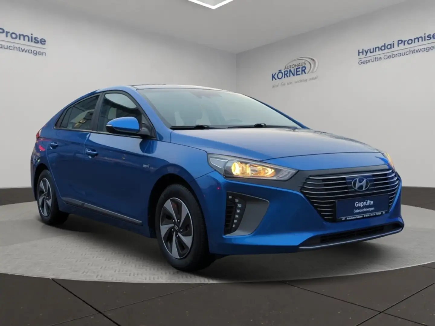 Hyundai IONIQ 1.6 GDi Hybrid Trend Automatik *PDC*CAM*DAB* Kék - 1