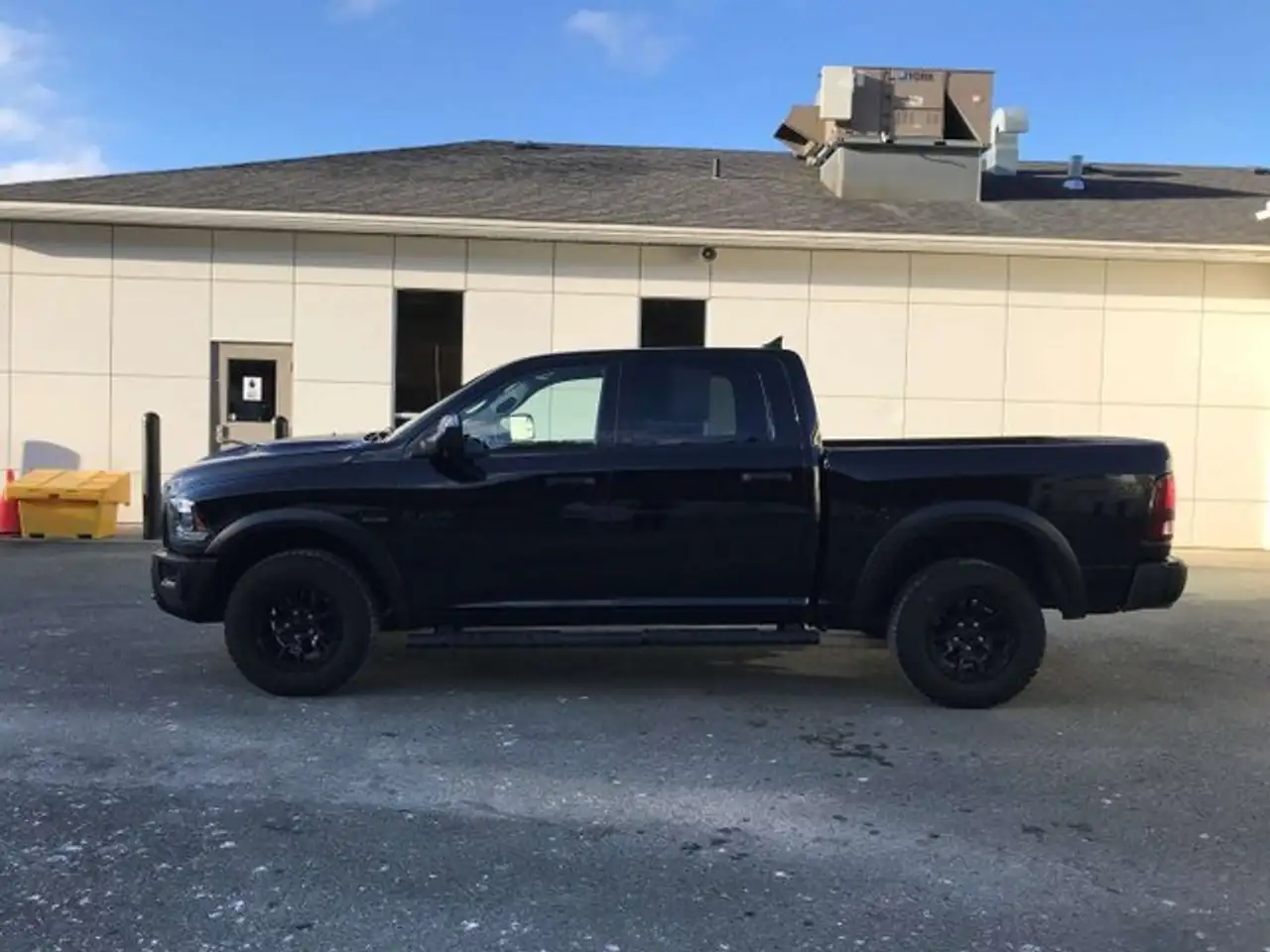 RAM 1500 снимка RAM 1500
