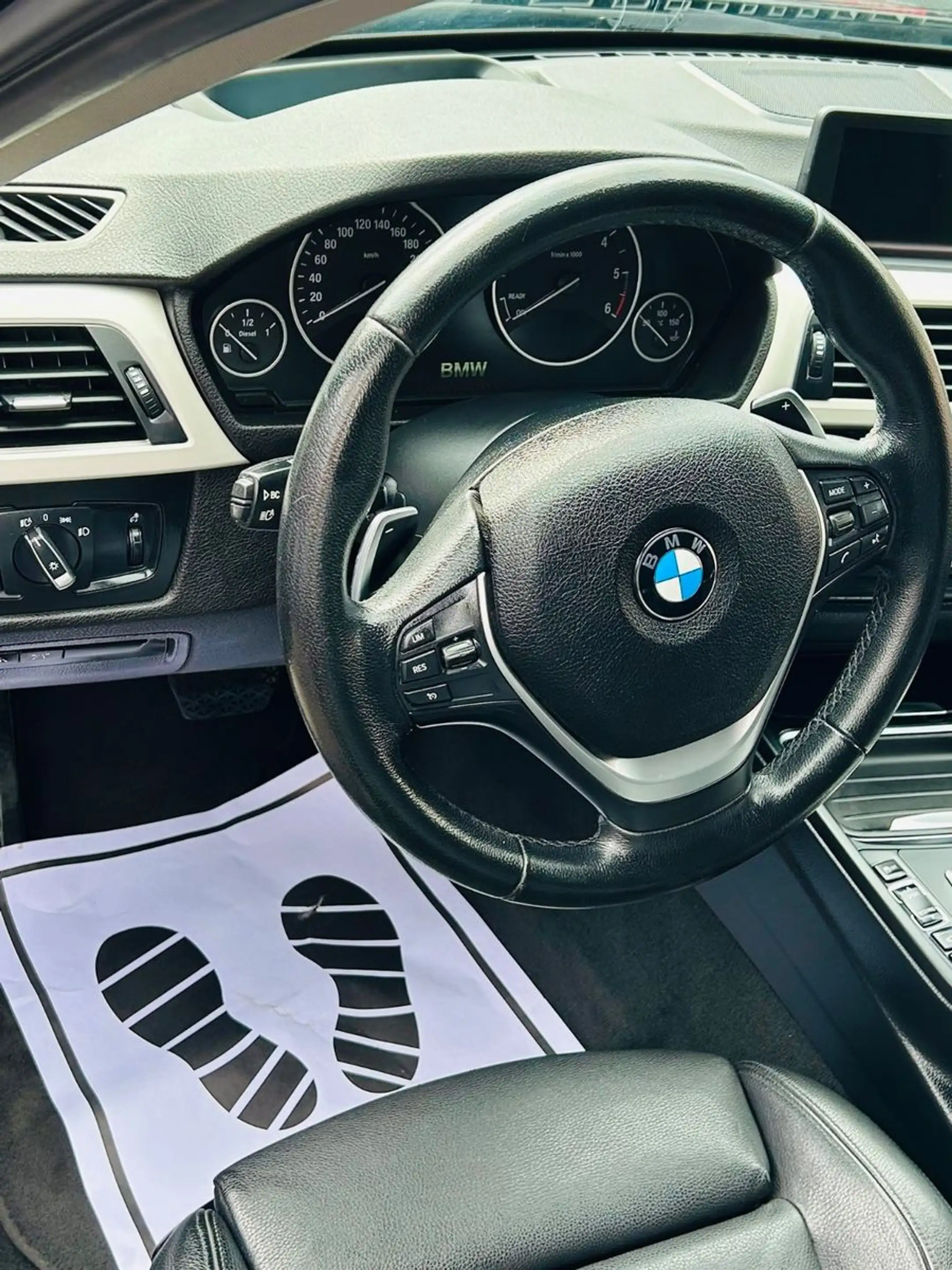 BMW 325 3 Touring 325 d — photo 11
