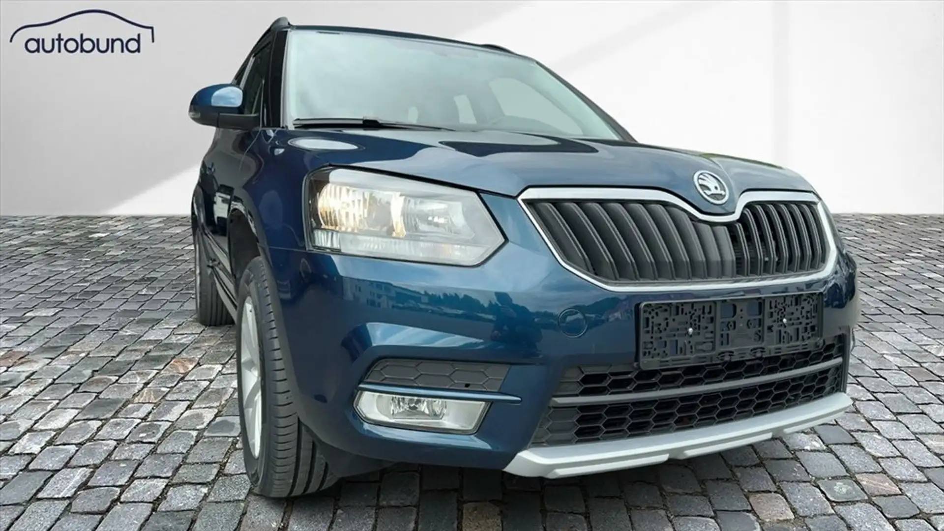 Skoda Yeti 1,2 TSI ALU KLIMA AUTOMATIK plava - 1