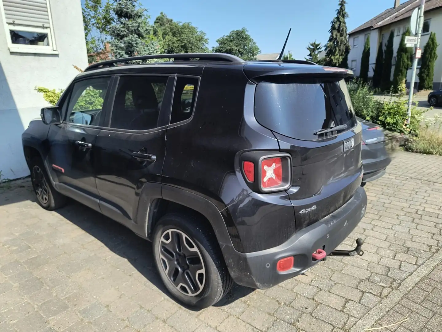 Jeep Renegade Renegade 2.0 MultiJet Active Drive Low Automatik T Schwarz - 1