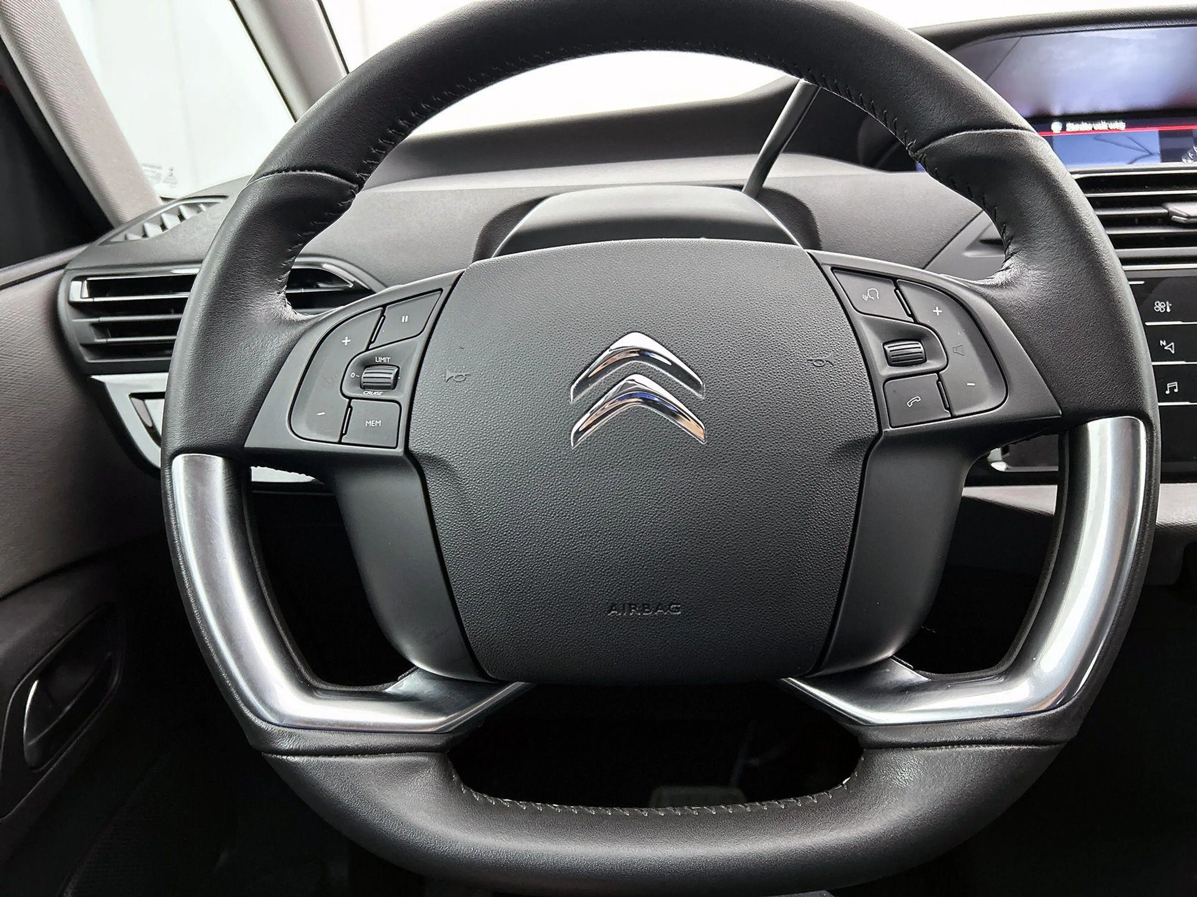 Citroen C4 SpaceTourer 1.2 130pk Feel Automaat | LAGE KM | 1ste Eigenaar — photo 13