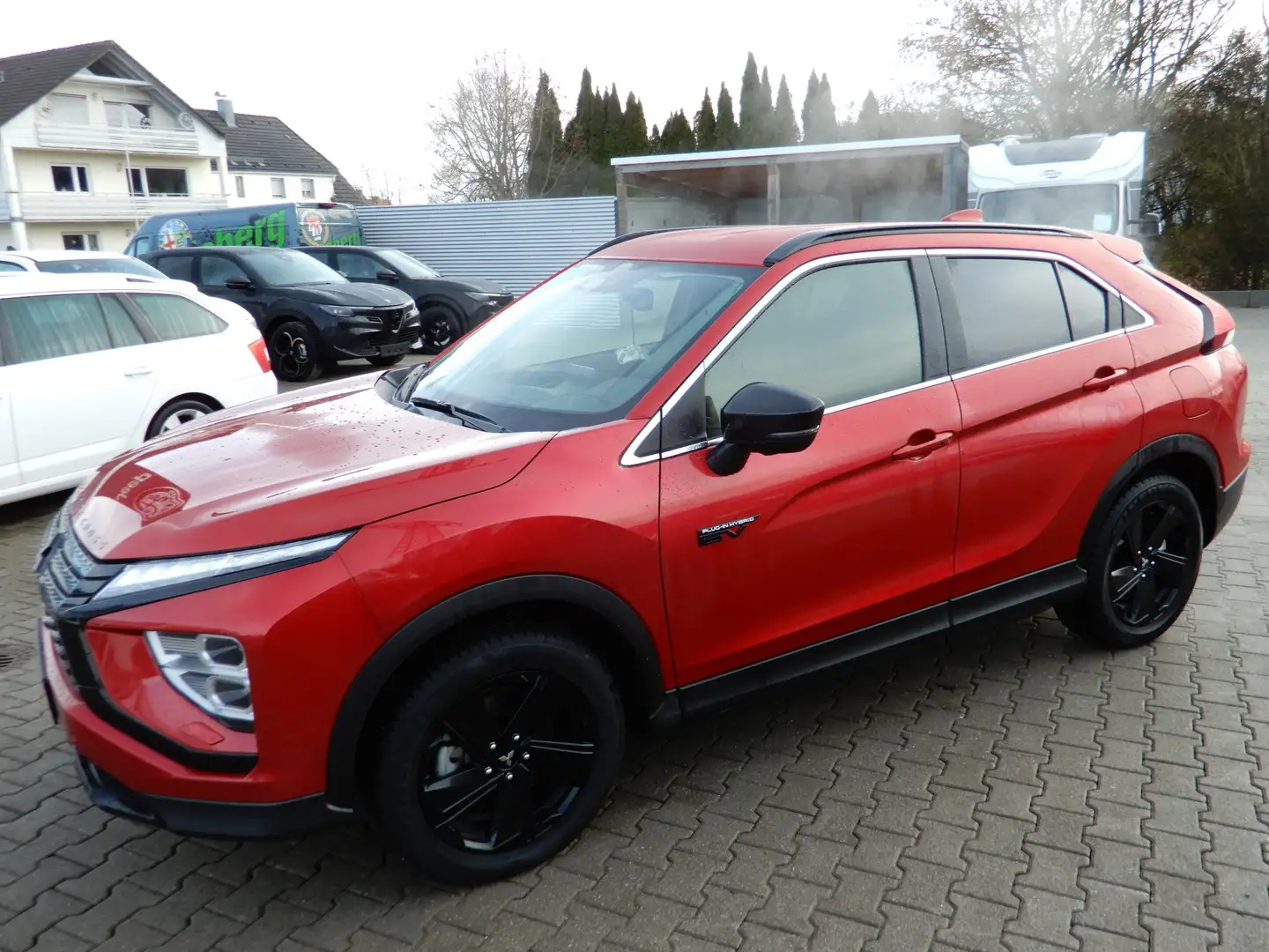 Mitsubishi Eclipse Cross PHEV Plus Select Black 4WD Navi LED Rot - 1