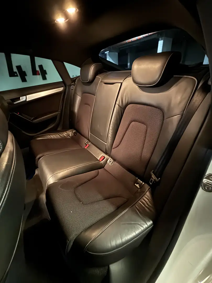 Audi A5 2.0 TDI S line Weiß - 2