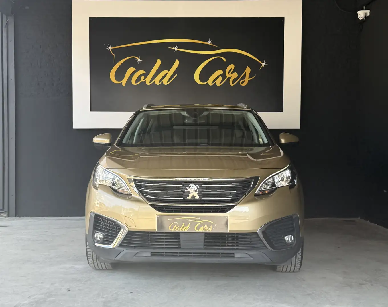 Peugeot 5008 1.6 BlueHDi Allure 7PLACES*NAVI*LED* - 1