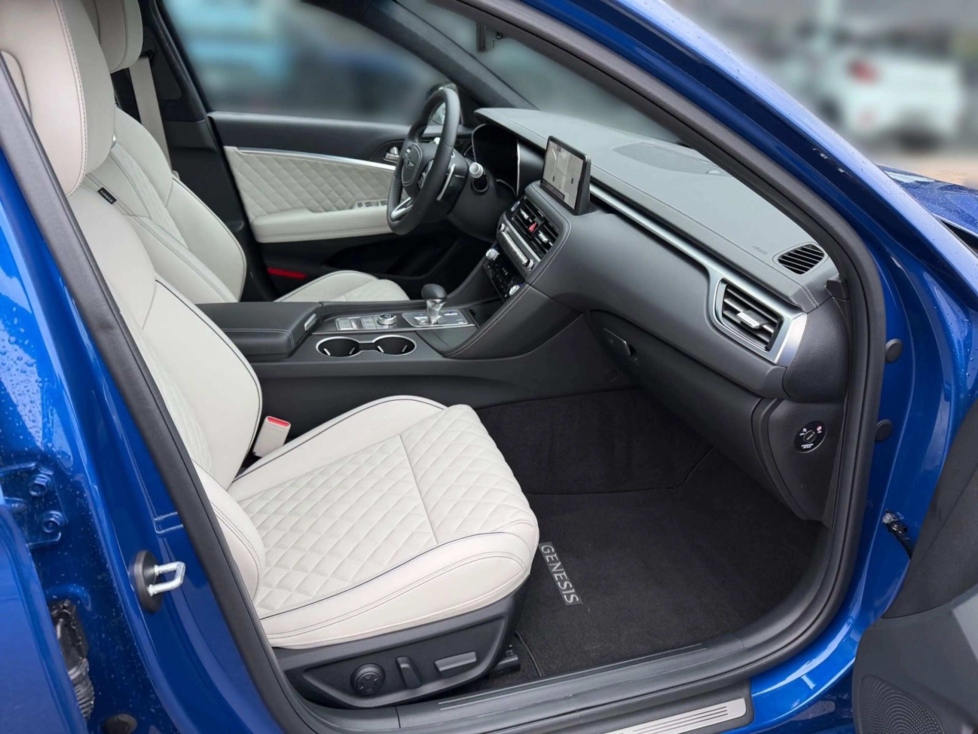 Genesis G70 2.2 CRDi 2WD Sport Innovation Comfort — photo 14