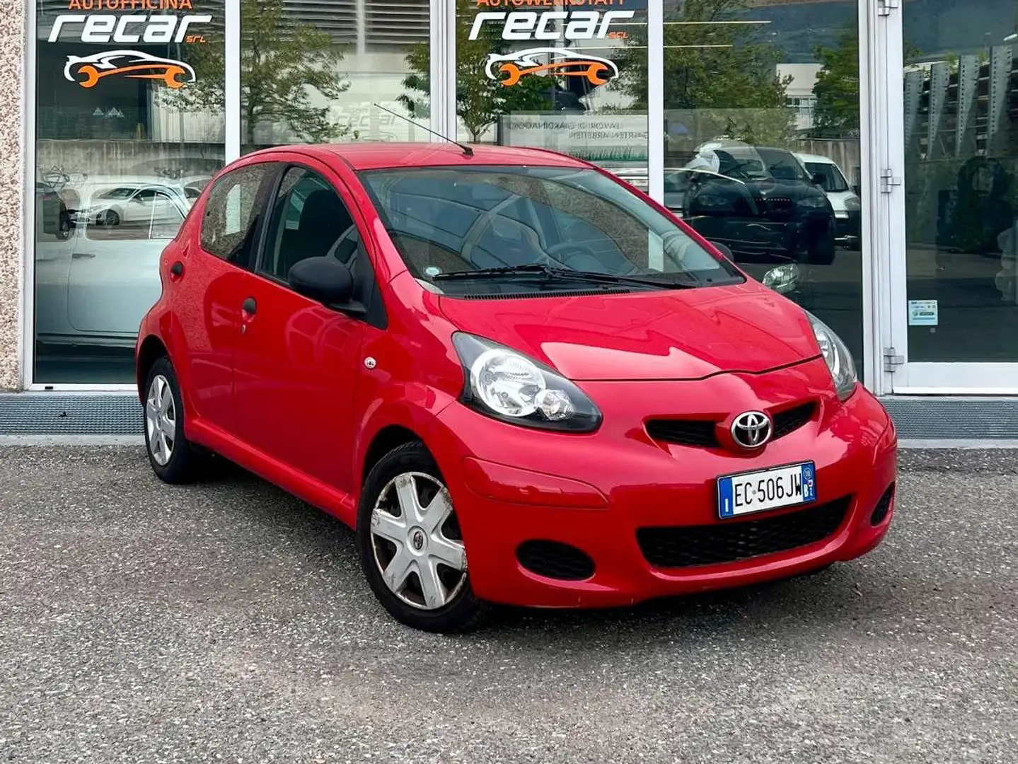 Toyota Aygo Aygo 5p 1.0 Now Red Edition Rosso - 2