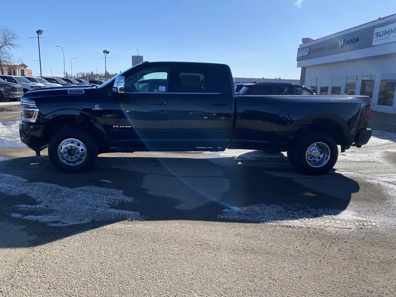 RAM 3500 снимка RAM 3500
