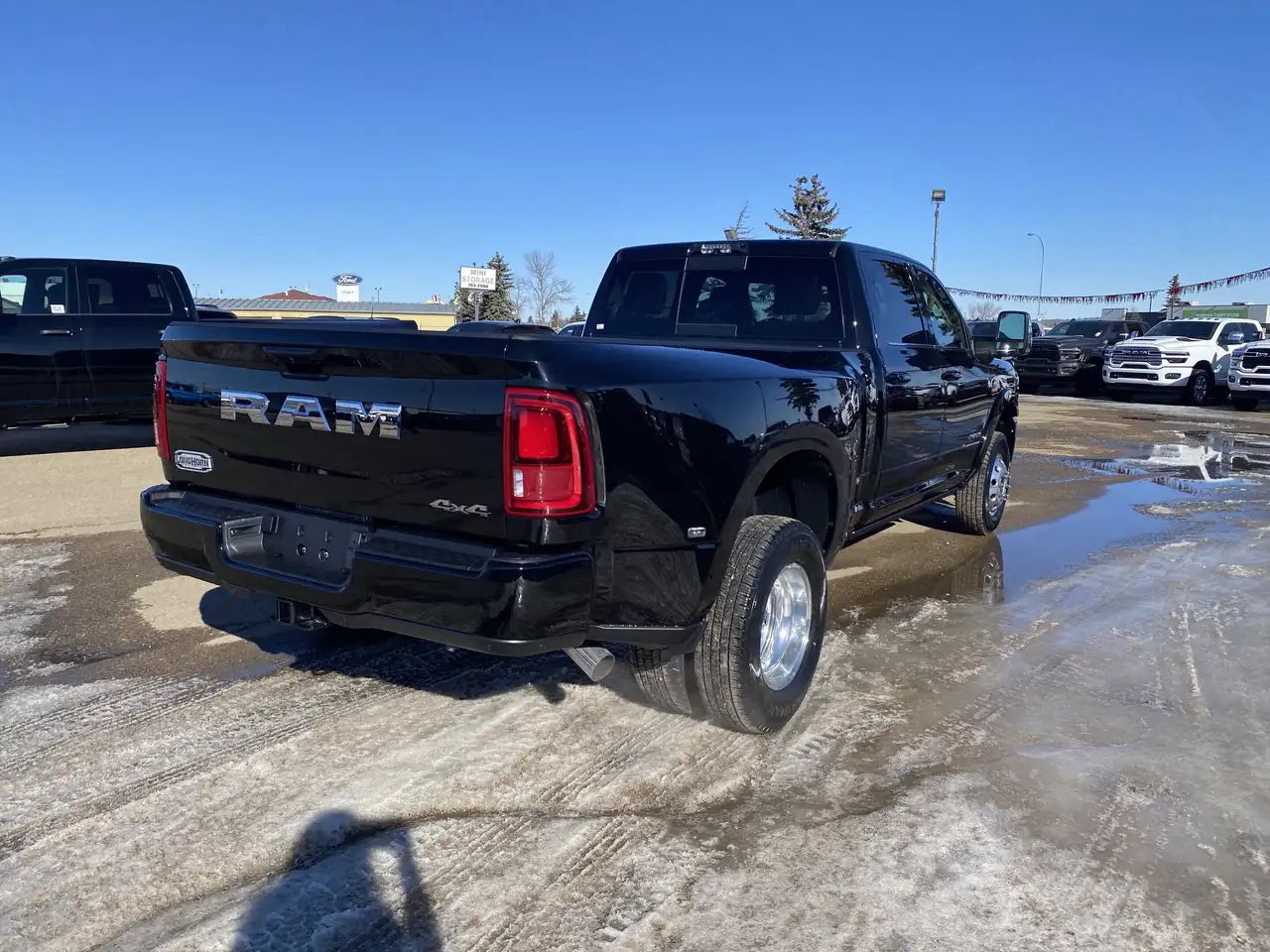 RAM 3500 снимка RAM 3500