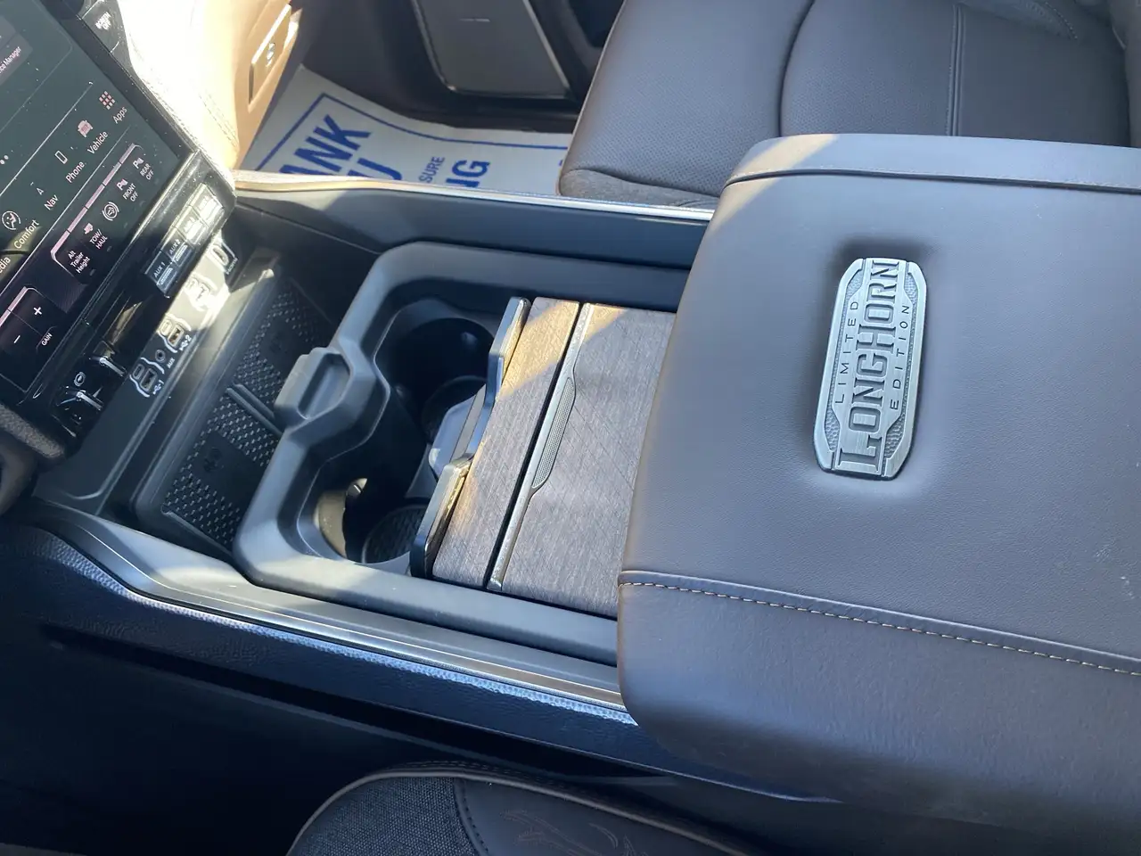 RAM 3500 снимка RAM 3500