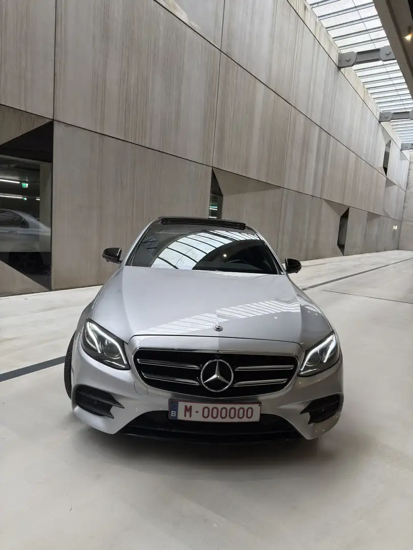 Mercedes-Benz E 200 d 9G-TRONIC AMG Line - 2