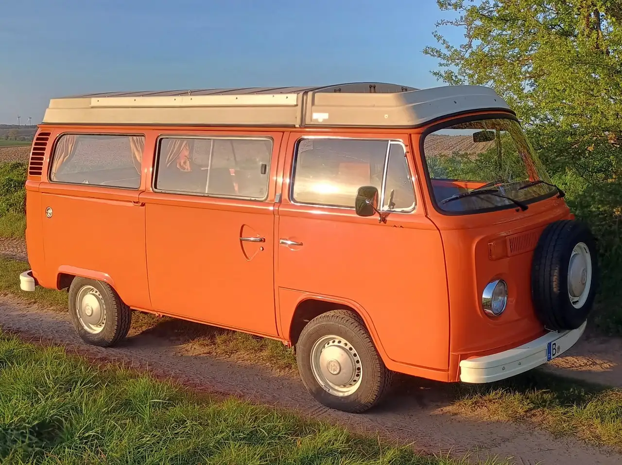 Volkswagen T2 Westfalia Helsinki - AT-Motor mit Gewährleistung, foto 6