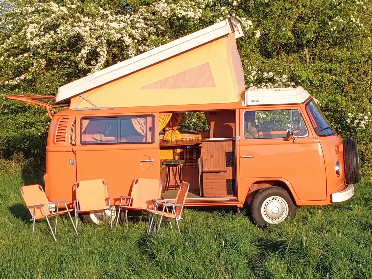 Volkswagen T2 Westfalia Helsinki - AT-Motor mit Gewährleistung, foto 2