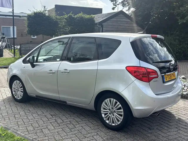 Opel Meriva view 6