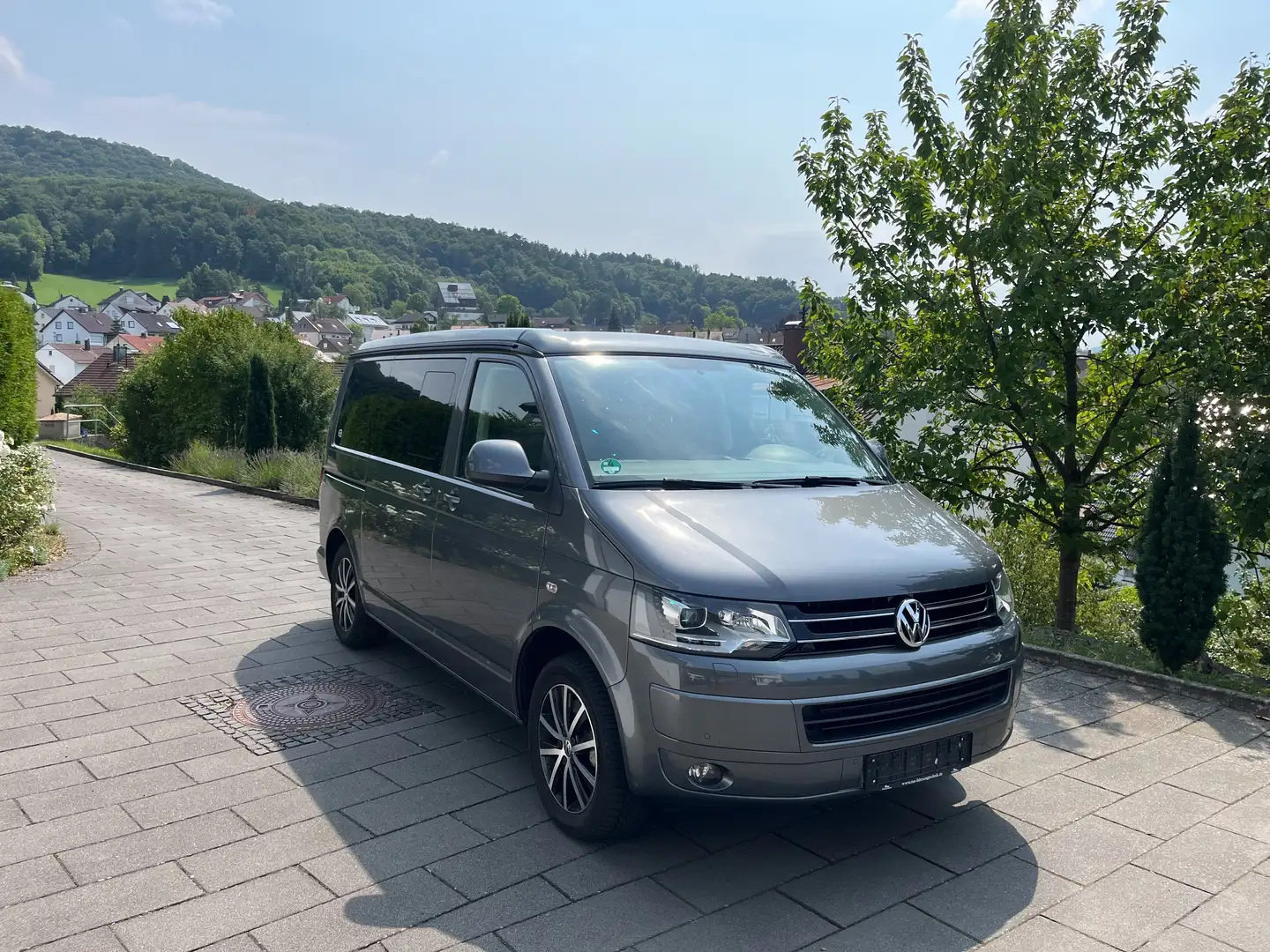 Volkswagen T5 California Beach Gris - 1