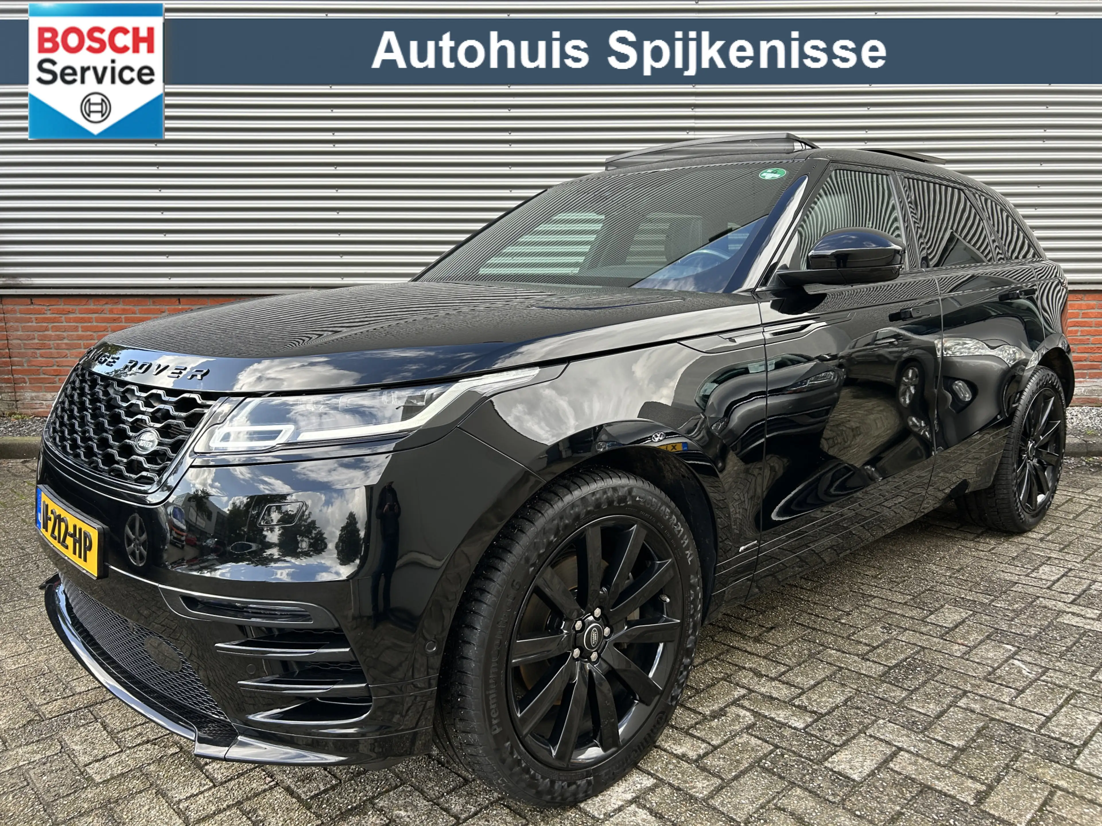 Land Rover Range Rover Velar 3.0 D300 AWD R-Dynamic HSE | Dealer Onderhouden |