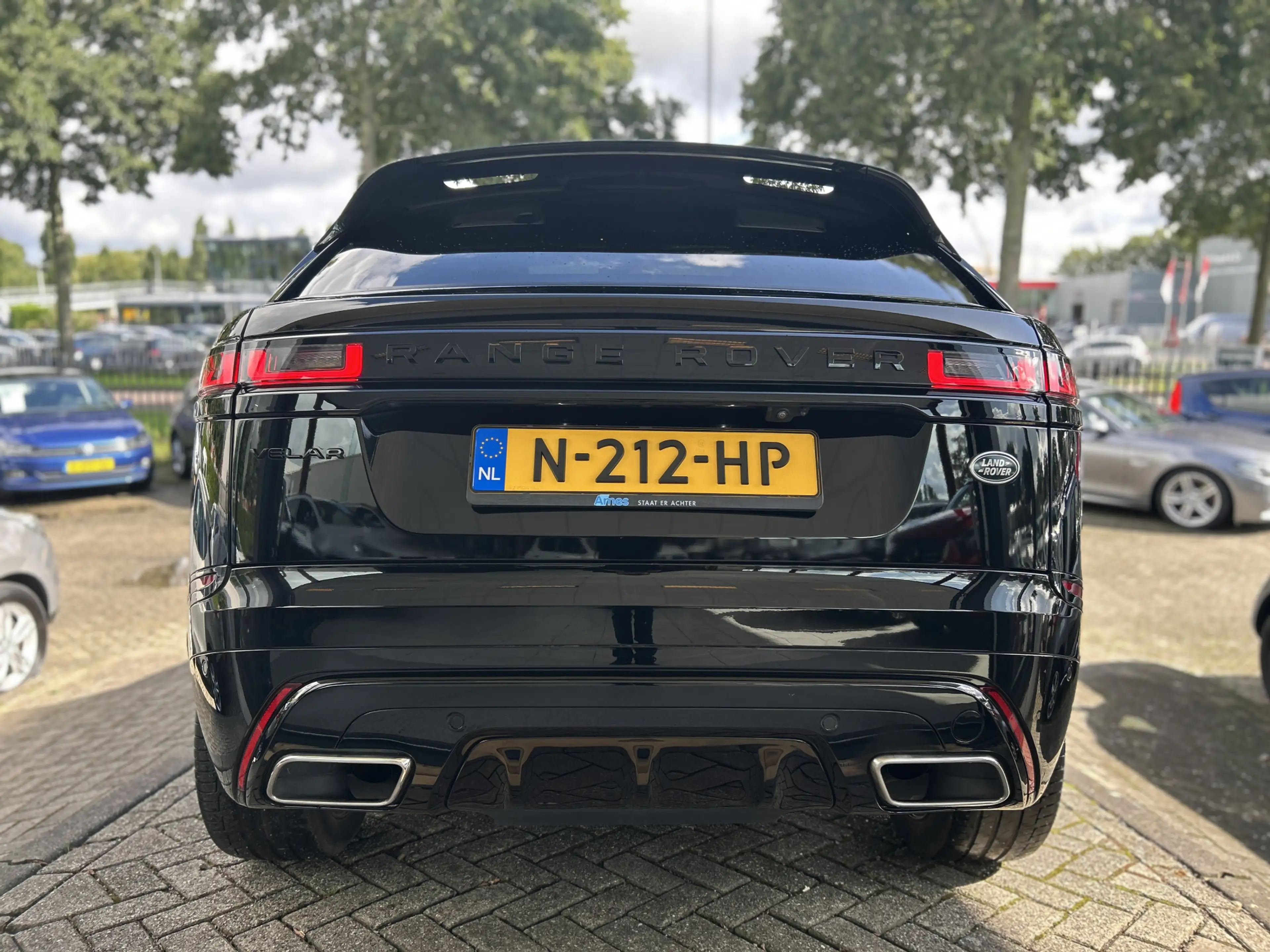 Land Rover Range Rover Velar 3.0 D300 AWD R-Dynamic HSE | Dealer Onderhouden | — photo 4