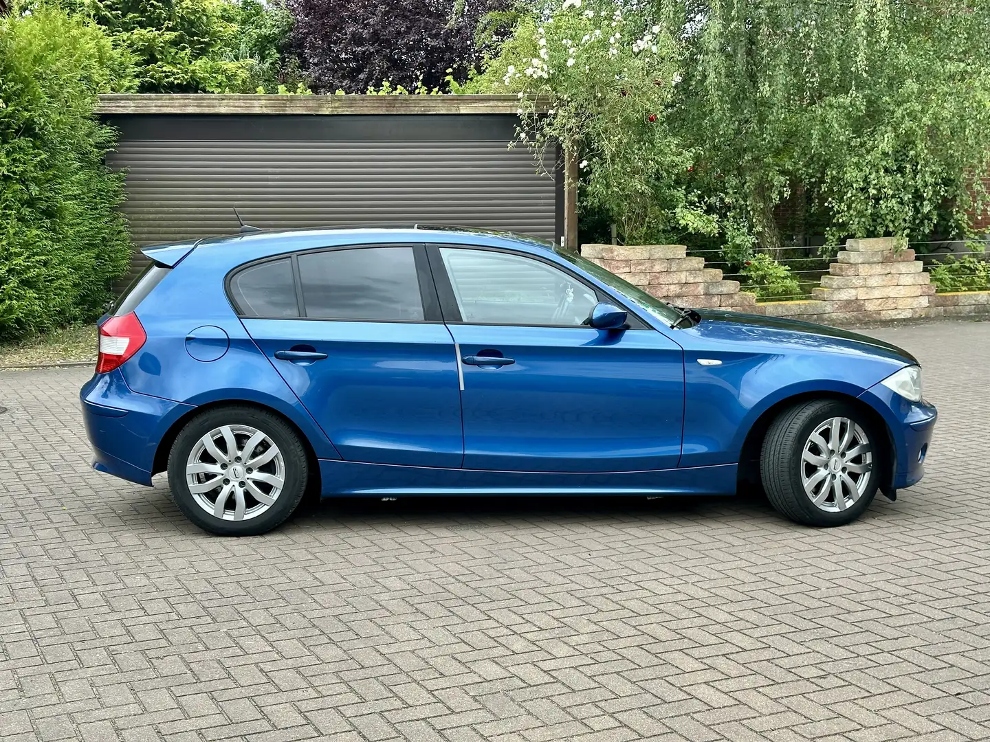 BMW 120 120d Blau - 2