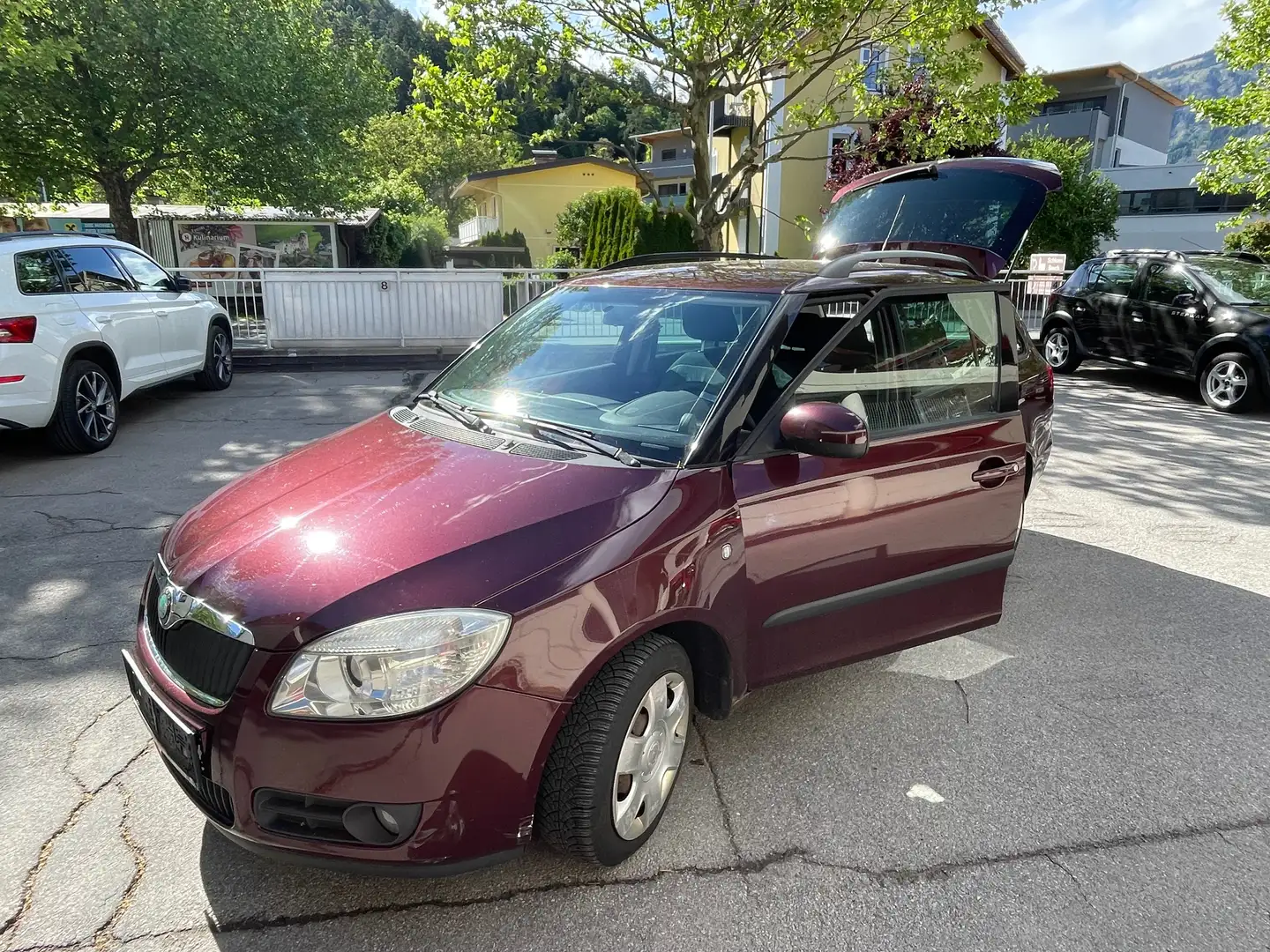 Skoda Fabia Fabia Combi Top Clever 1,4 Top Clever Rot - 1