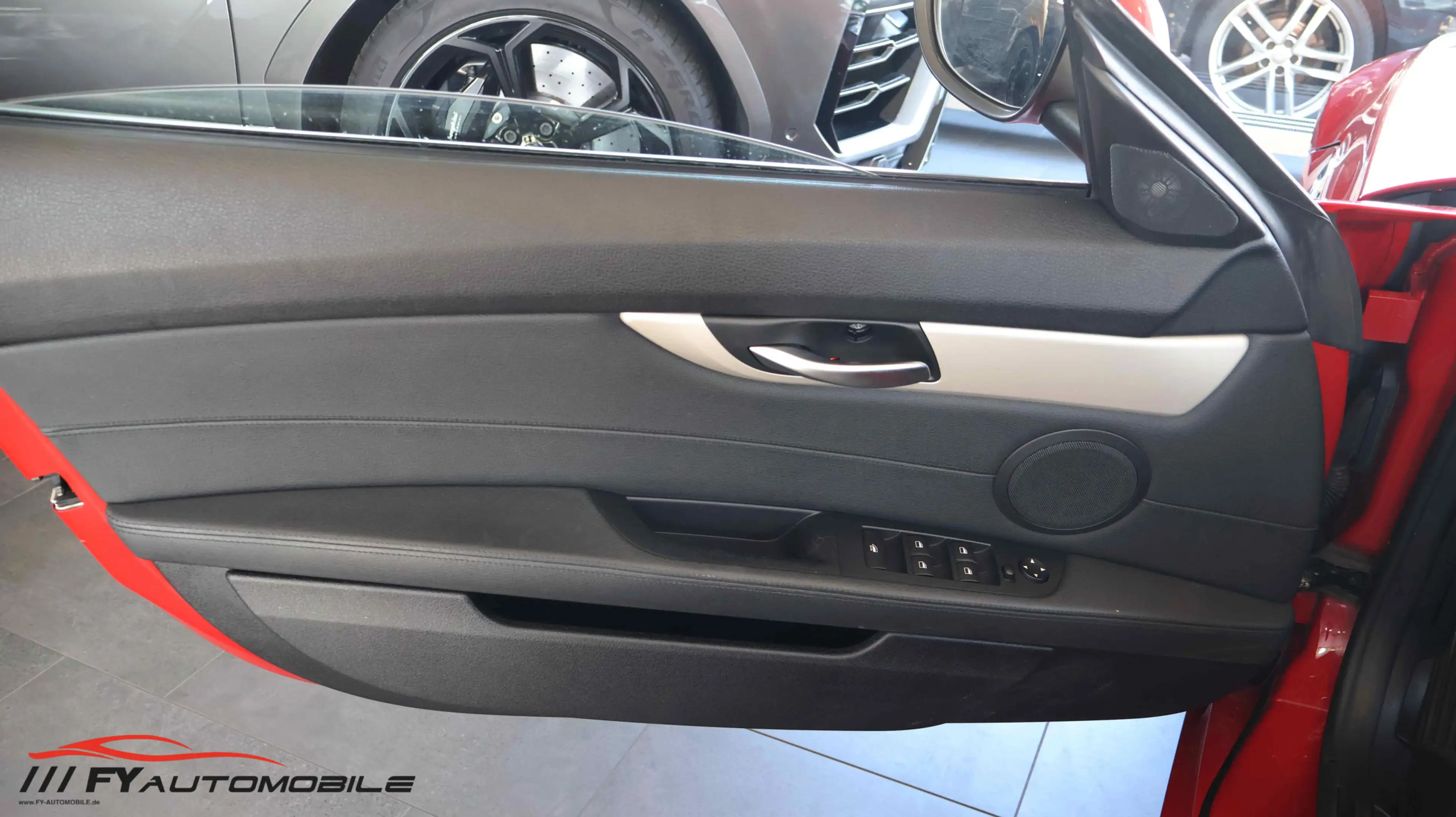 BMW Z4 sDrive 28 i Xenon* Navi* Garant* Sofort verf* — photo 11