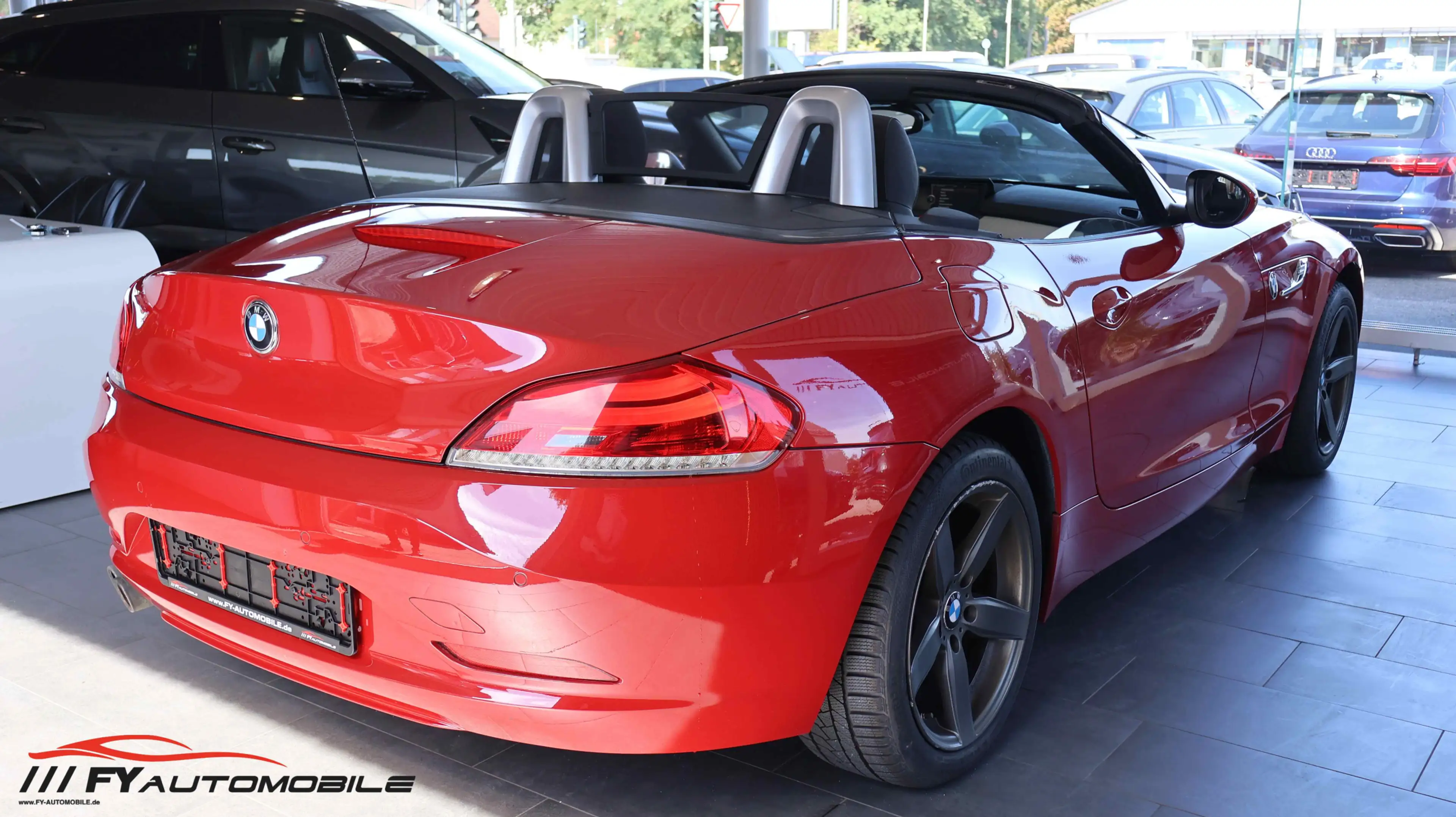 BMW Z4 sDrive 28 i Xenon* Navi* Garant* Sofort verf* — photo 10