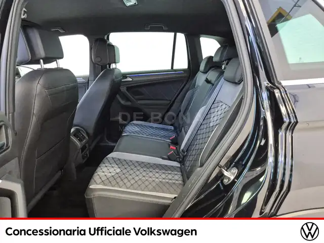 Volkswagen Tiguan view 9